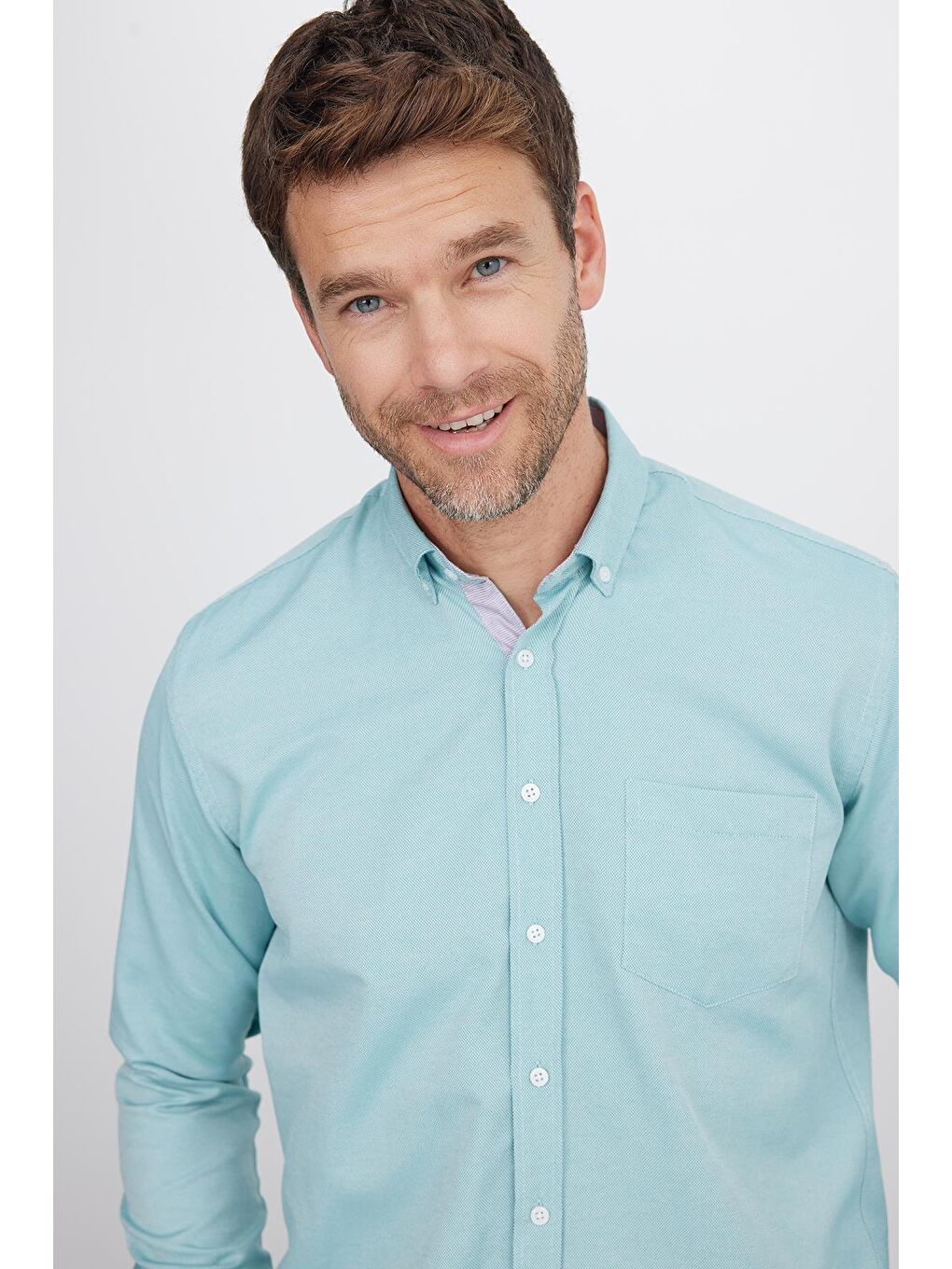 Yeşil Klasik Fit Uzun Kollu Düğmeli Yaka Pamuklu Kolay Ütü Oxford Düz Erkek Gömlek-1