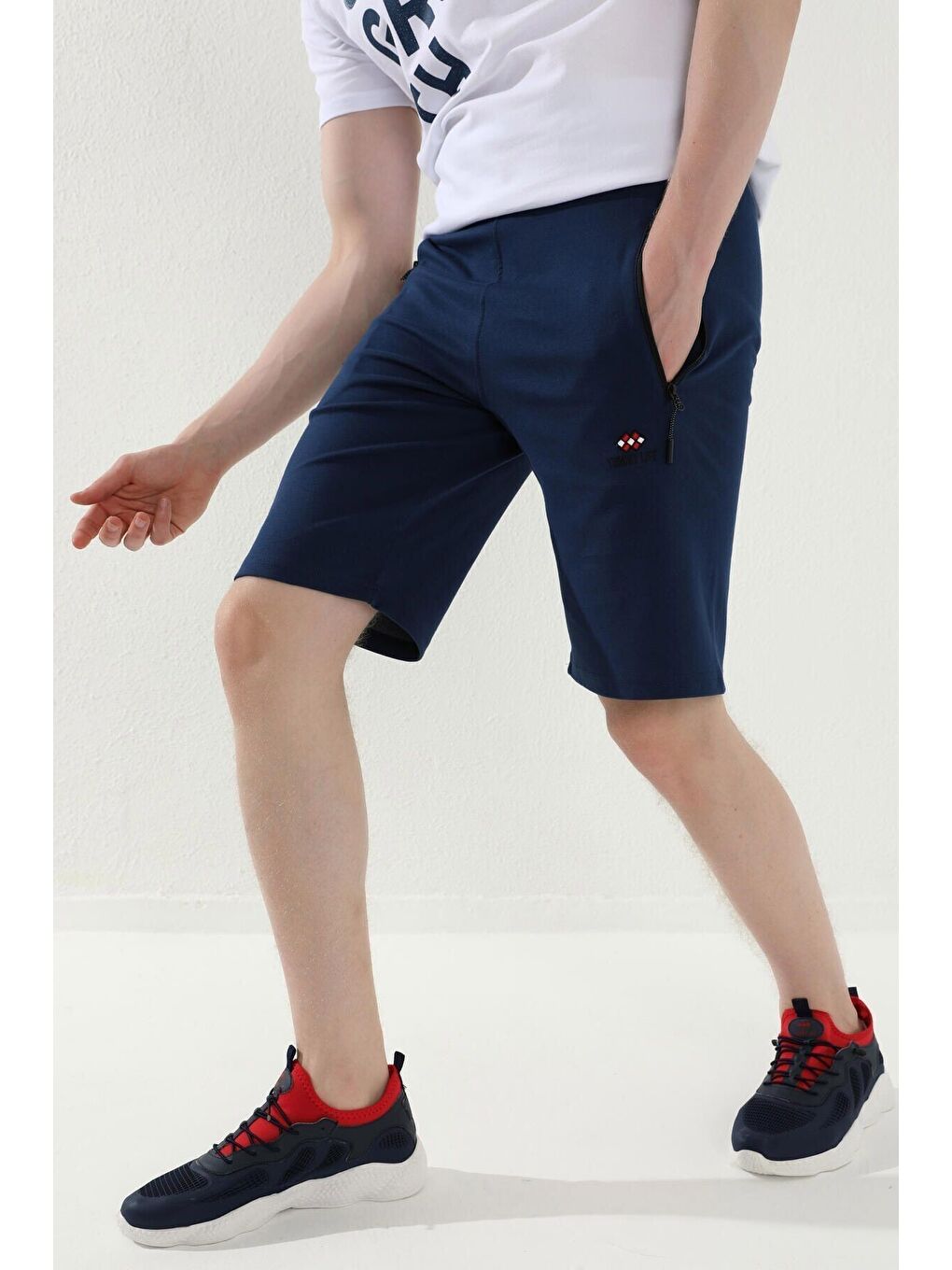 İndigo Indigo Erkek Bağcıklı Fermuar Cepli Standart Kalıp Basic Şort - 81167-2