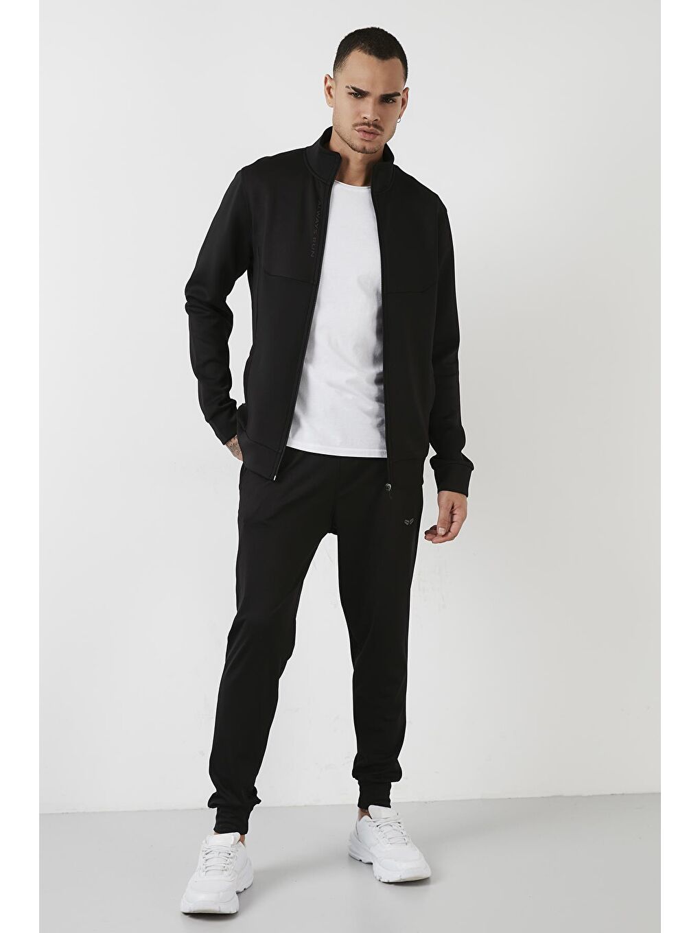 Siyah Pamuklu Dik Yaka Cepli  Erkek Fermuarlı Sweatshirt Hırka 5652150-4