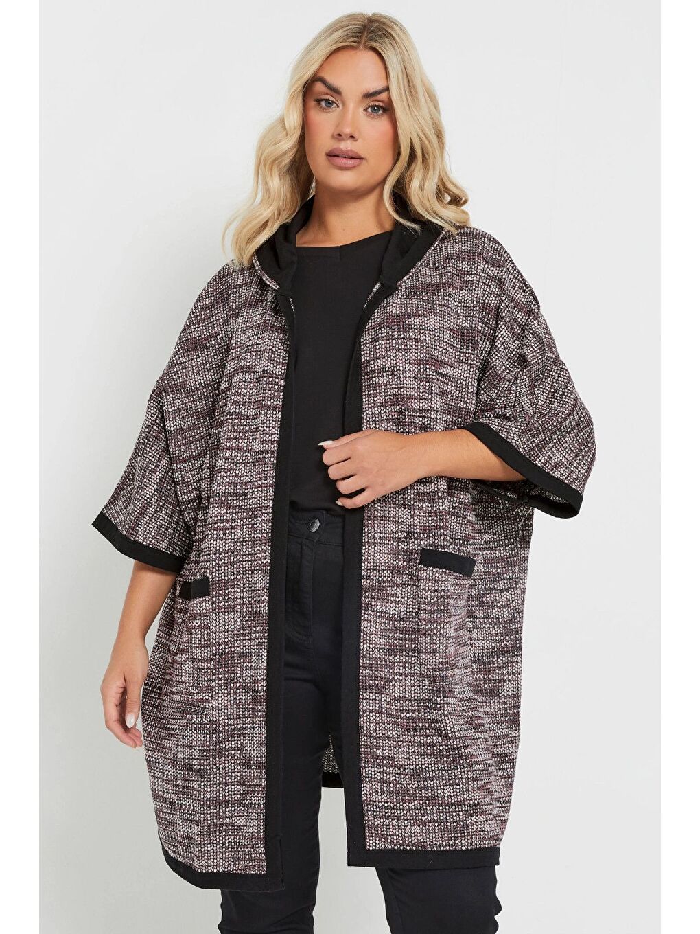 Bordo Büyük Beden Yumuşak Dokulu Yarım Kollu Cepli Kapüşonlu Hırka 301796