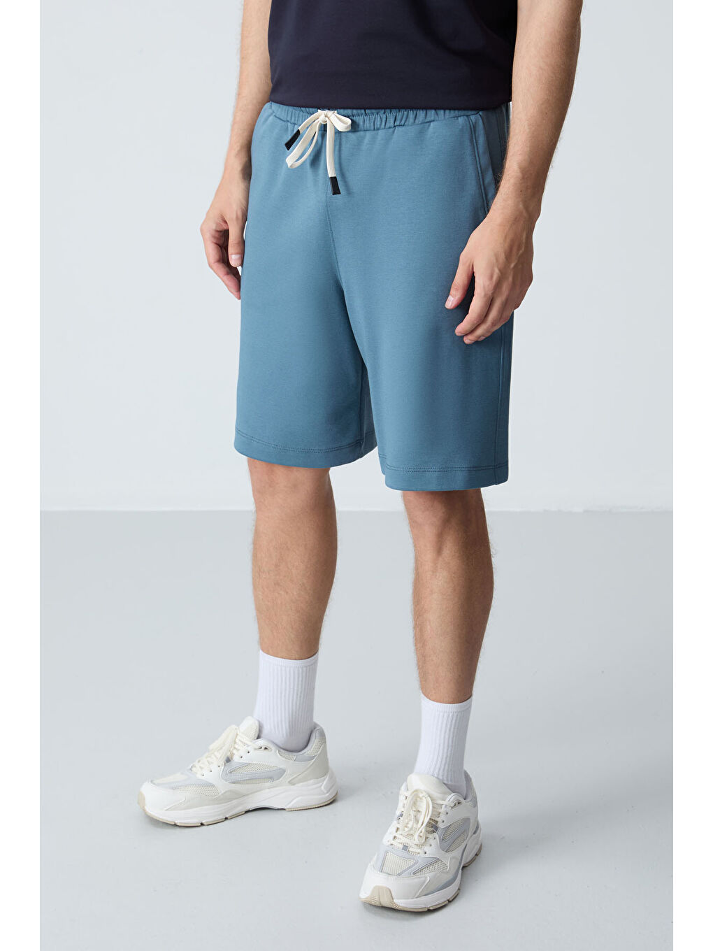 Yeşil Orman yeşili Pamuklu Kalın Yumuşak Dokulu Standart Fit Basic Erkek Şort  - 81275-4