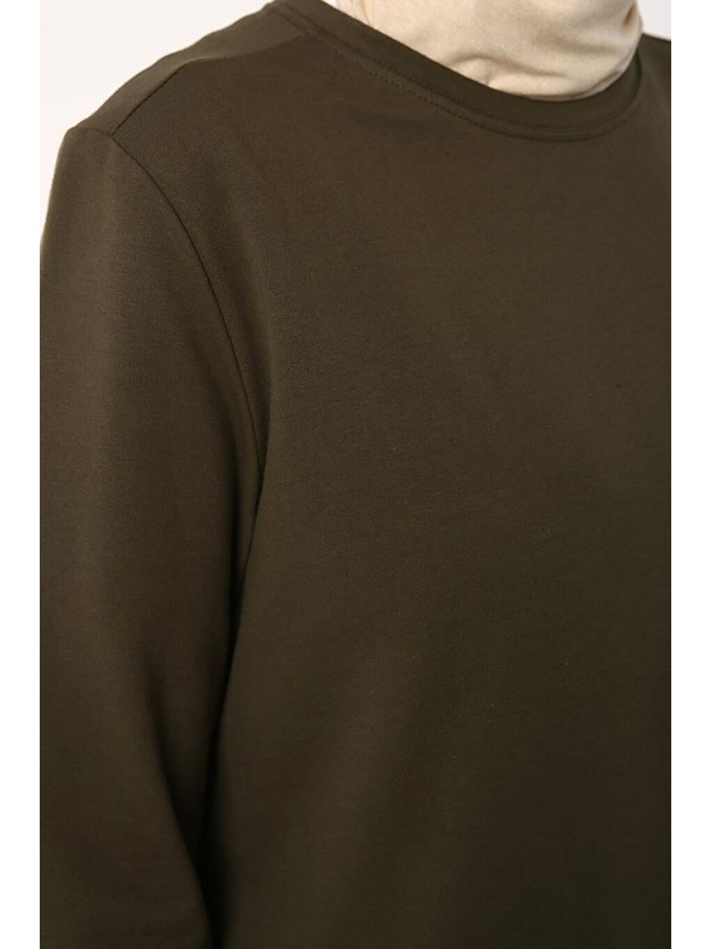 Haki-Yanları Yırtmaçlı Pantolonlu Takım-5