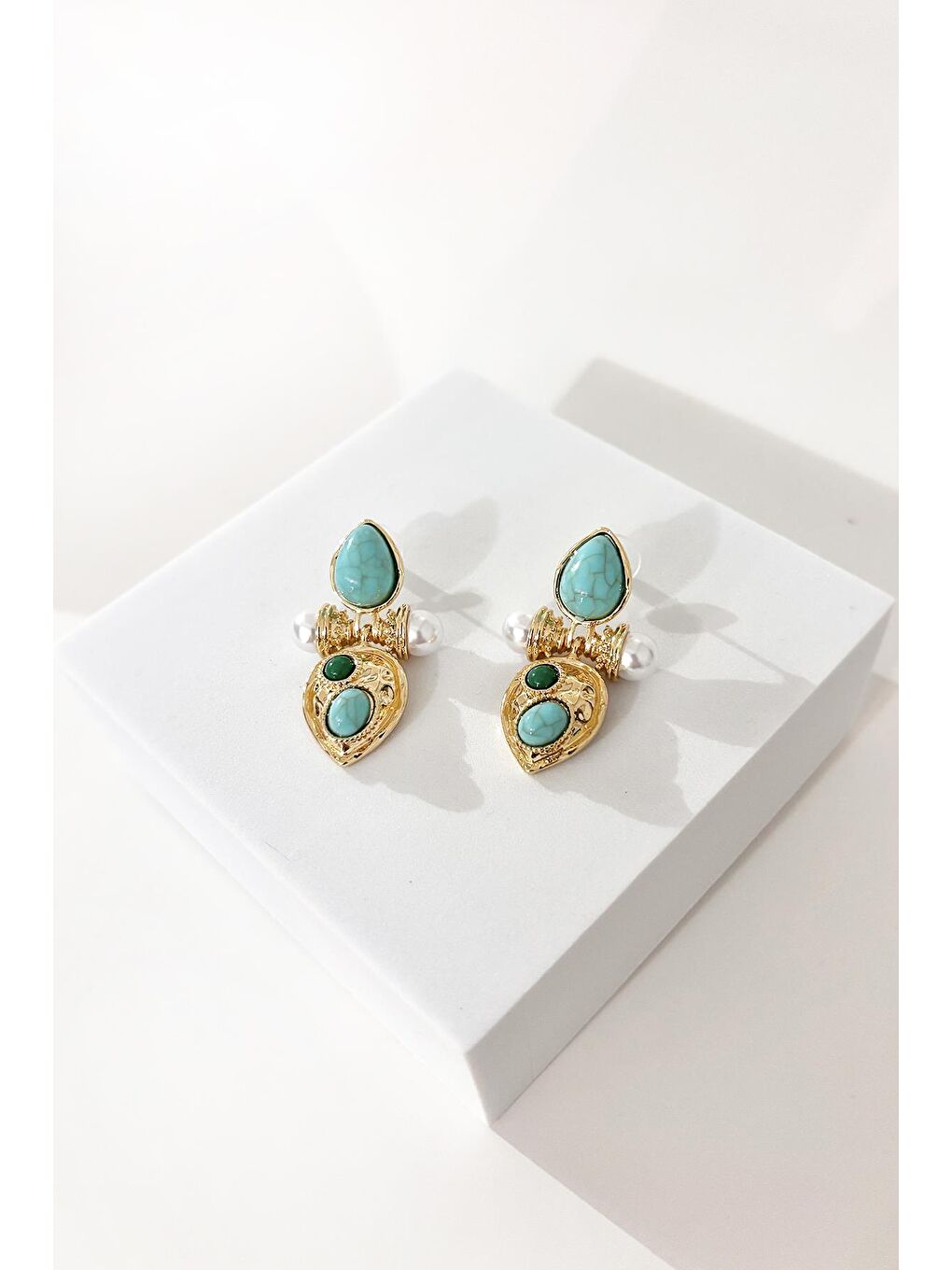 Sarı Turkuaz Taşlı Gold Etnik Görünüm Küpe-4