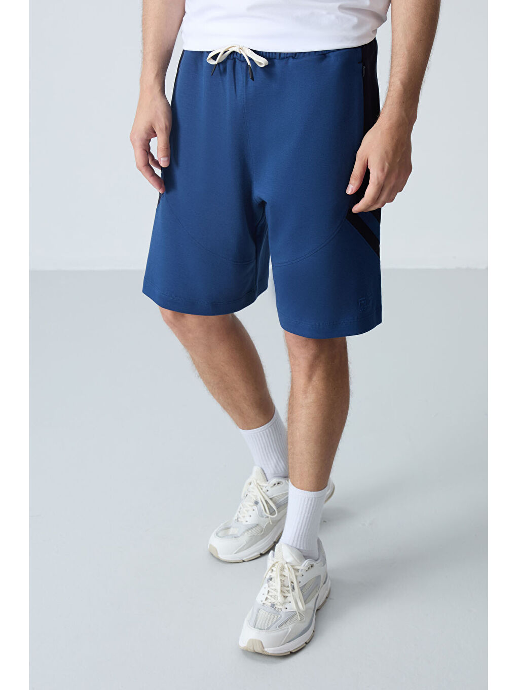 Lacivert Parlament Pamuklu Kalın Yumuşak Dokulu Standart Fit Basic Erkek Şort  - 81281-2