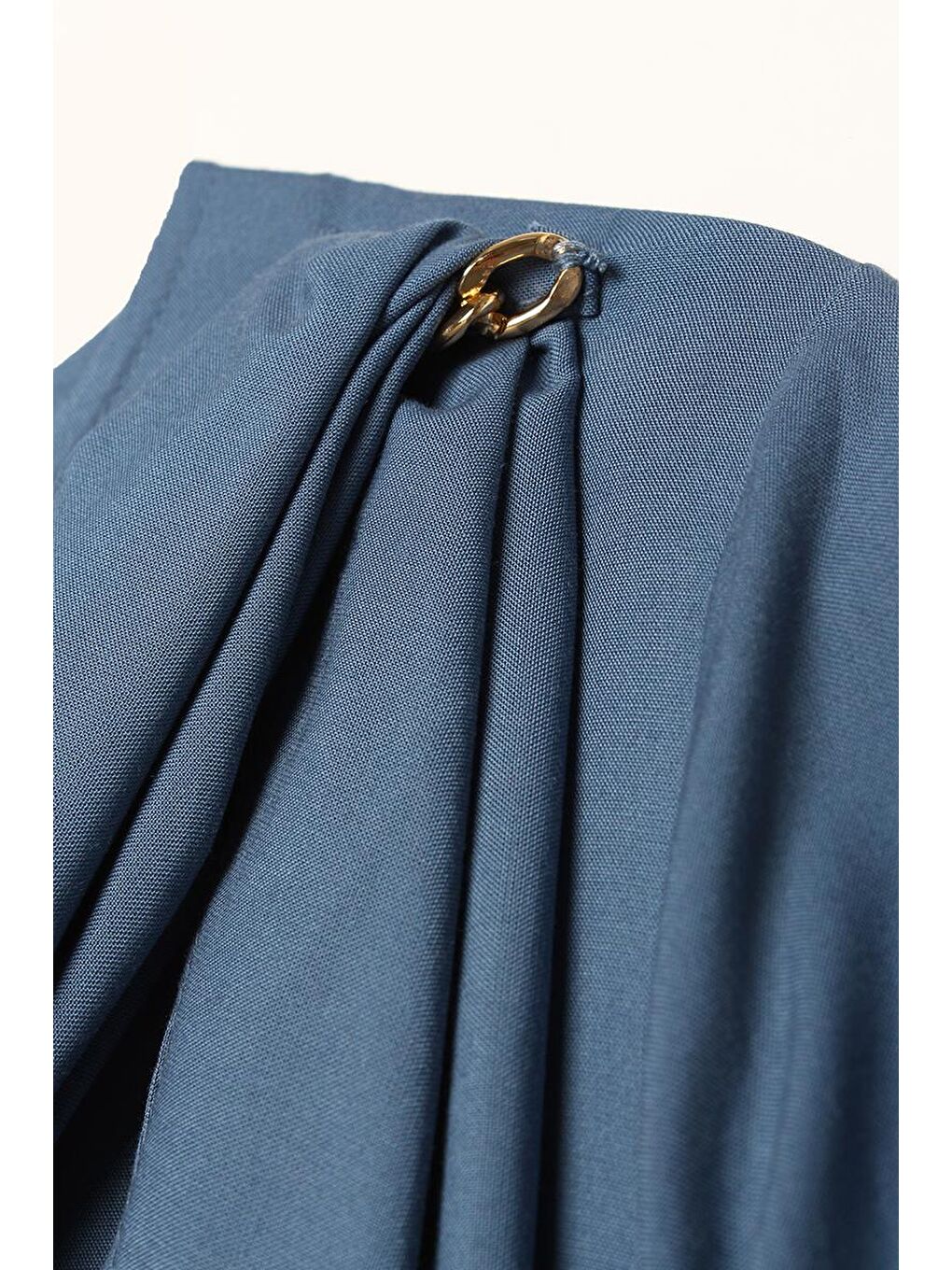 İndigo-Viskon Degaje Detaylı Pantolonlu Takım-10