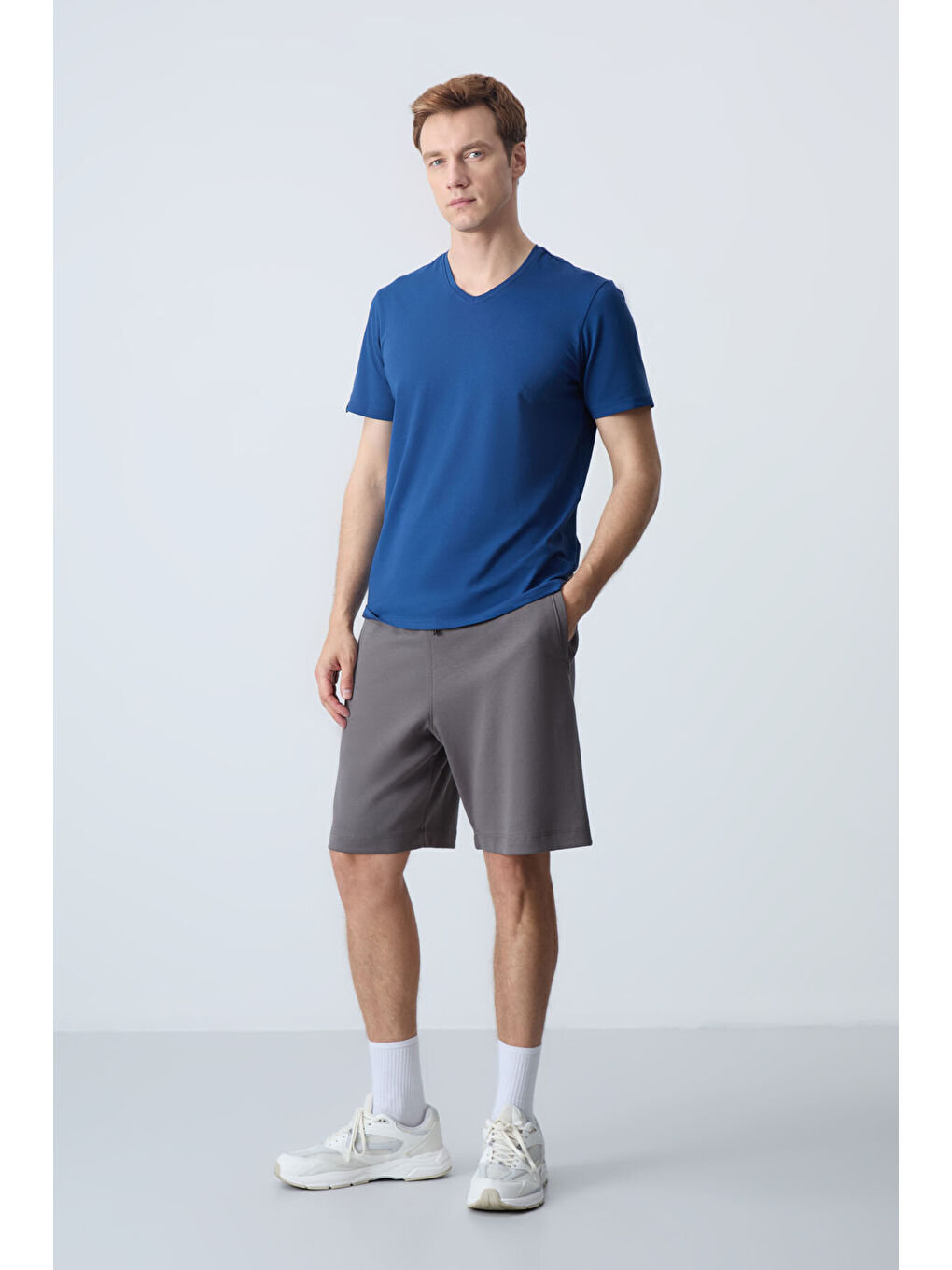 Gri Koyu gri Pamuklu Kalın Yumuşak Dokulu Standart Fit Basic Erkek Şort  - 81275-8