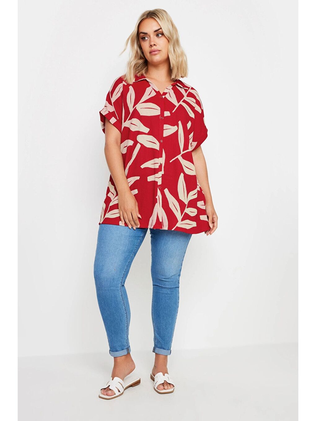 Kırmızı Büyük Beden Kısa Kollu Desenli Düğmeli Gömlek 321827-1