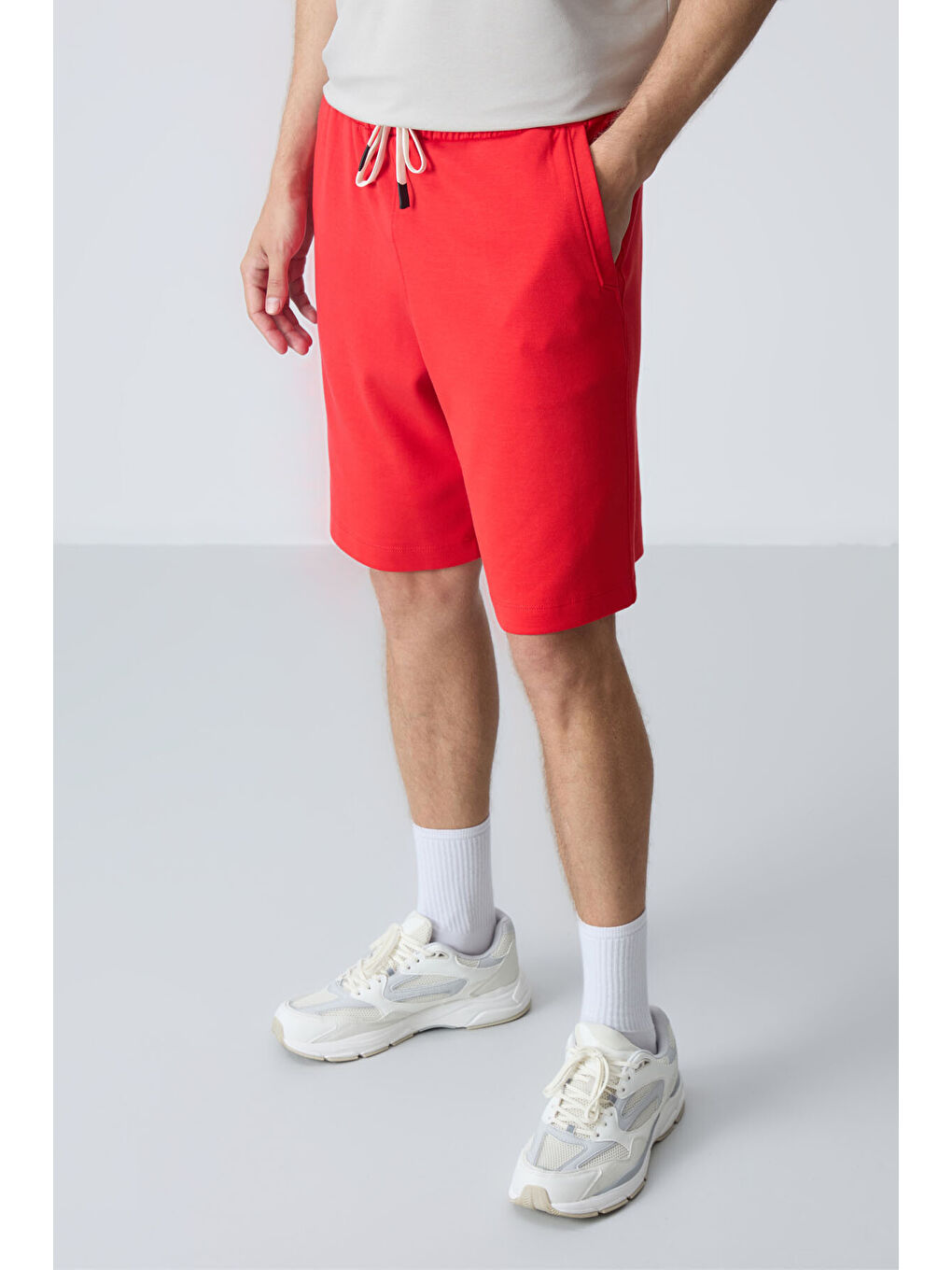Kırmızı Fiesta Pamuklu Kalın Yumuşak Dokulu Standart Fit Basic Erkek Şort  - 81275-2