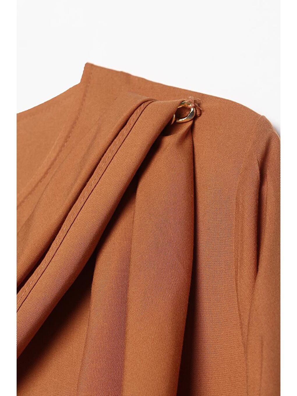 Kahverengi Tarçın-Viskon Degaje Detaylı Pantolonlu Takım-9