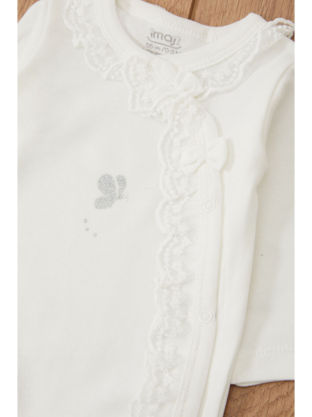 Beyaz Kelebek Baskılı 8'li Bebek Hastane Çıkışı Seti 16910-1