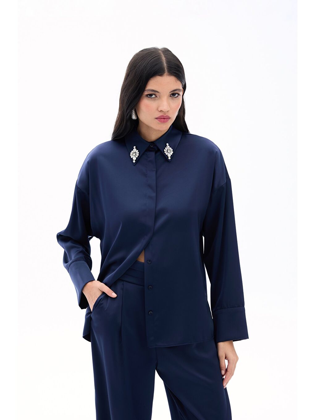 Aksesuar Detaylı Gömlek - Lacivert-1