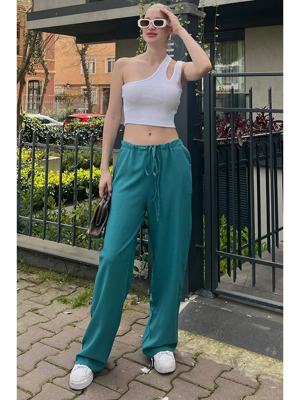 Zümrüt Yeşili Krinkıl Kumaş Basic Kadın Plaj Pantolon Mg1778-1