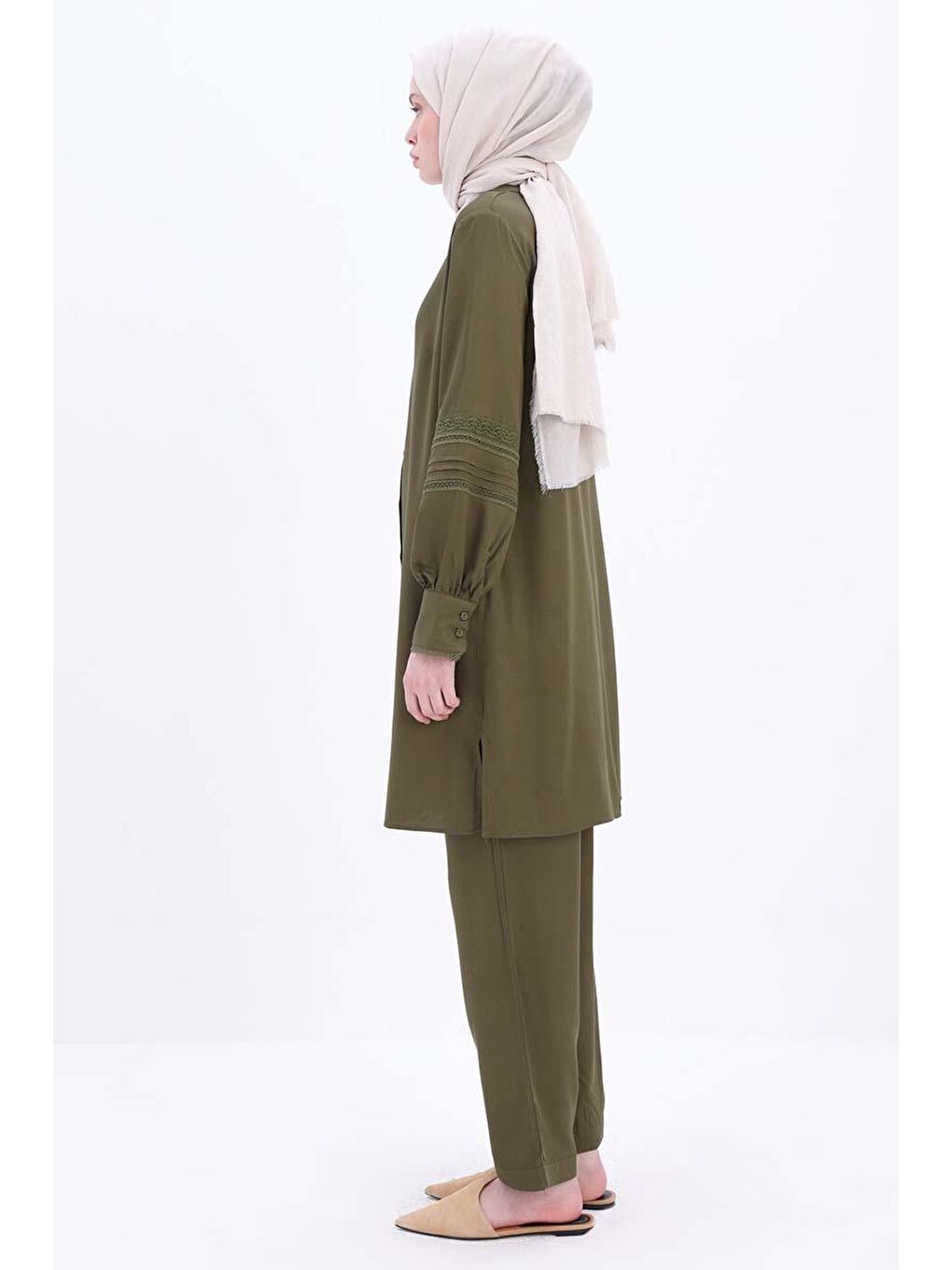 Haki-Fisto Detaylı Hakim Yaka Pantolonlu Takım-2