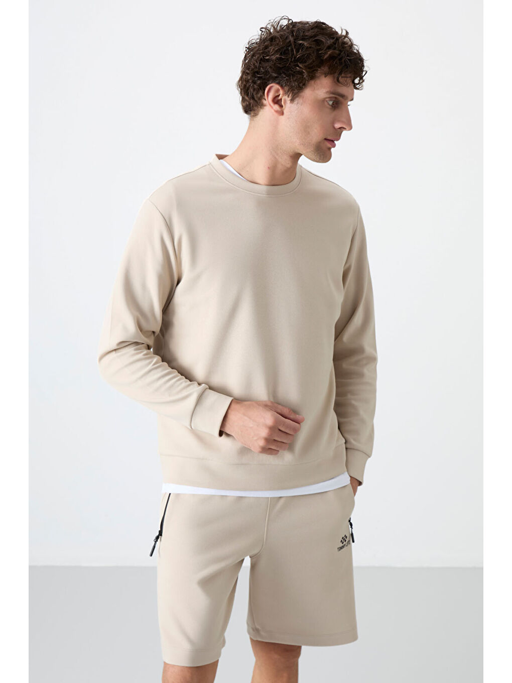 Bej Basic O Yaka Rahat Form Erkek Sweatshirt - 88053-4