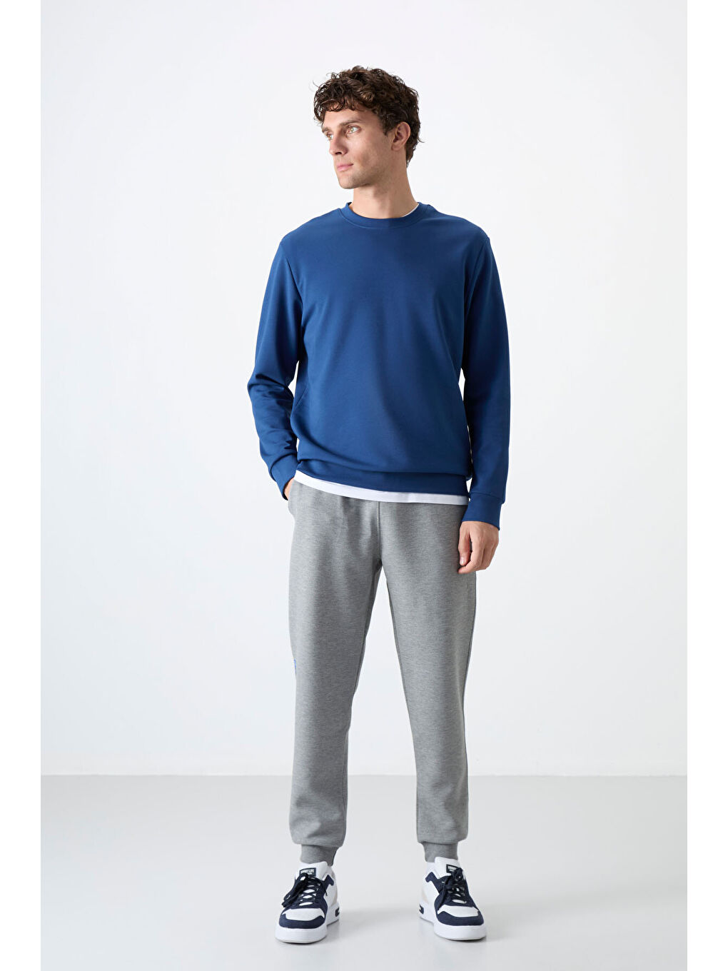 Lacivert Parlament Basic O Yaka Rahat Form Erkek Sweatshirt - 88053-4