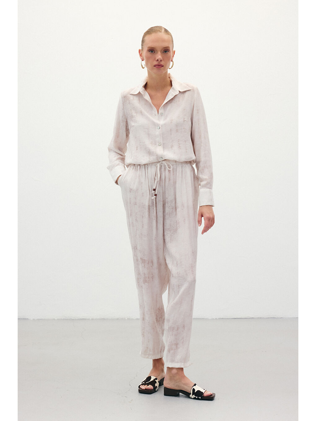 Bej Batık Desenli Pantolon - Taş-1