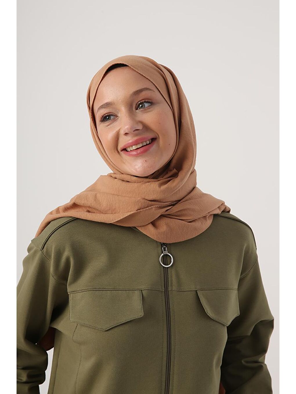 Açık Haki-Çizgili Ribanalı Etekli Kısa Hırkalı Takım-4