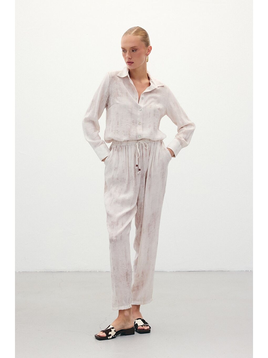 Bej Batık Desenli Pantolon - Taş-2