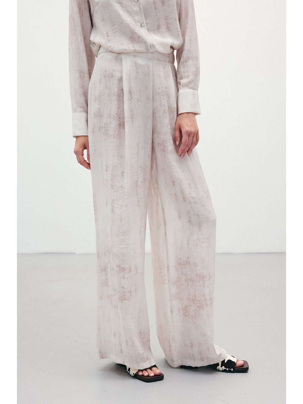 Bej Desenli Salaş Pantolon - Taş-5