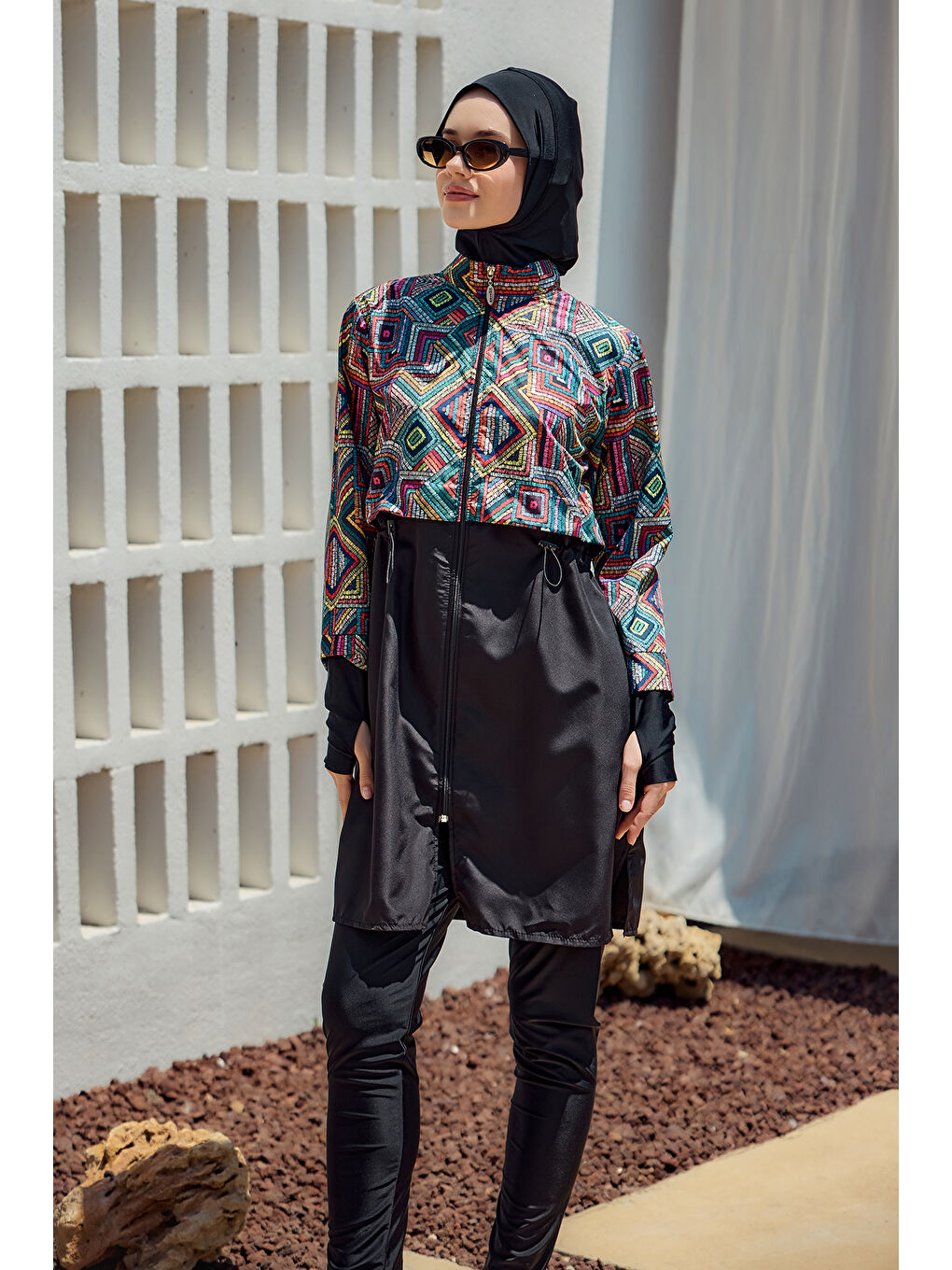 Siyah Tam Kapalı Tesettür Mayo Hale R2502-3