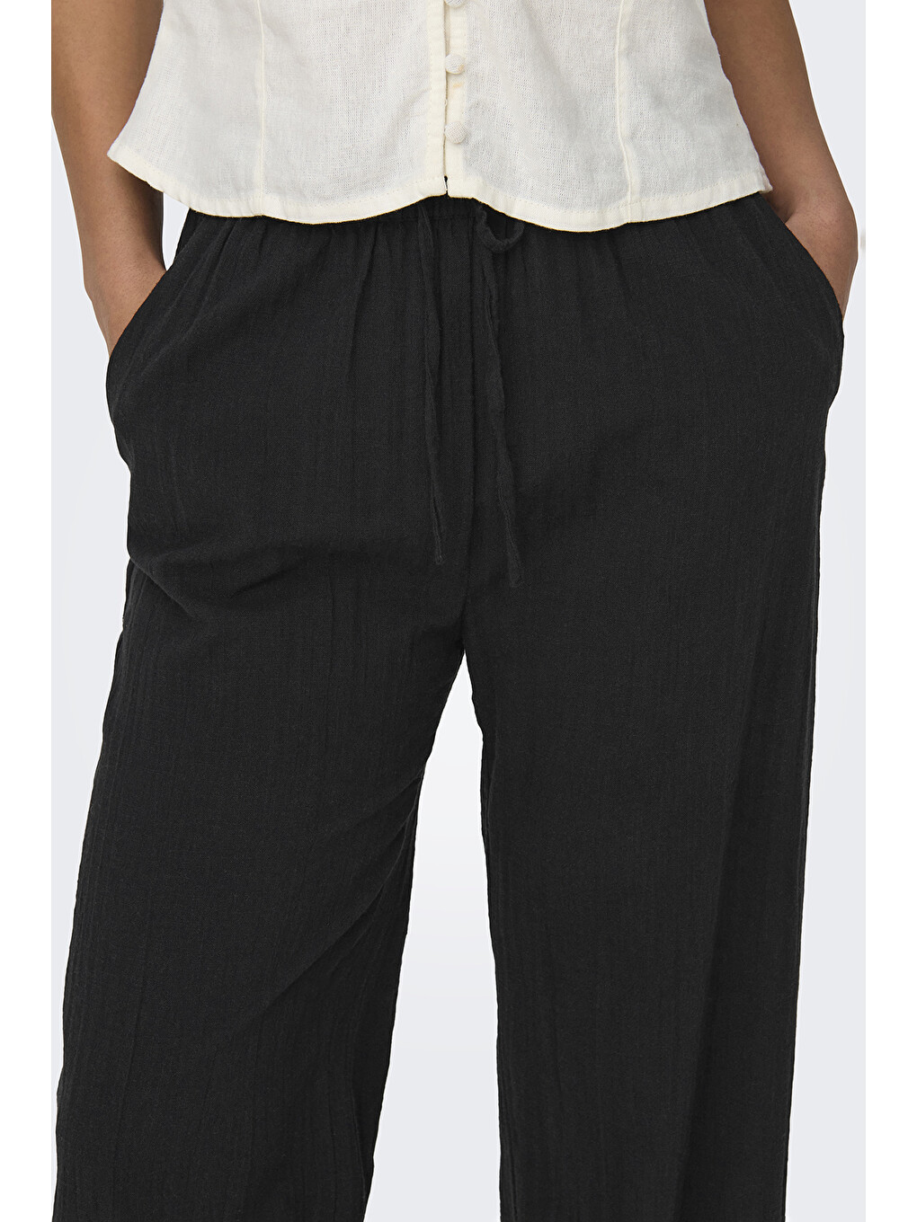 Siyah Onltizana % 100 Pamuk Regular Fit Yüksek Bel Geniş Paça Pantolon 15319090-4