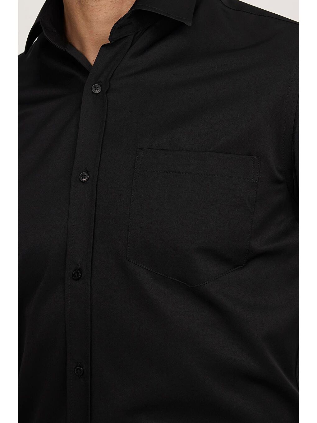 Erkek Regular Fit Klasik Kesim Pamuklu Düz Siyah Gömlek-2