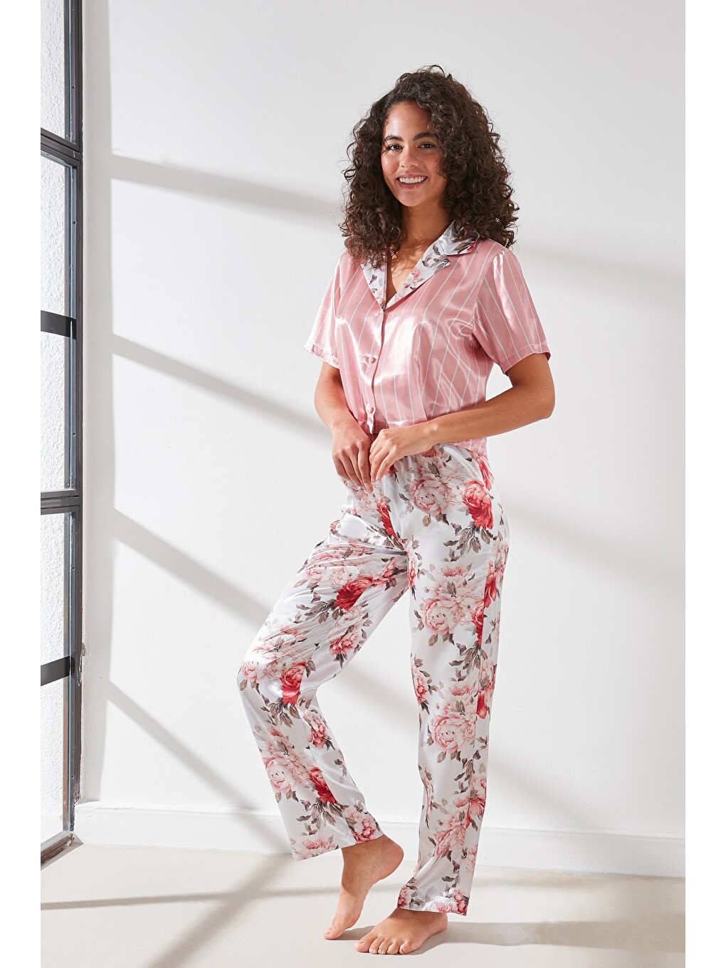 Kadın Saten Crop Gömlek Pantolon Pijama Takımı 9066 Pembe/ekru-1