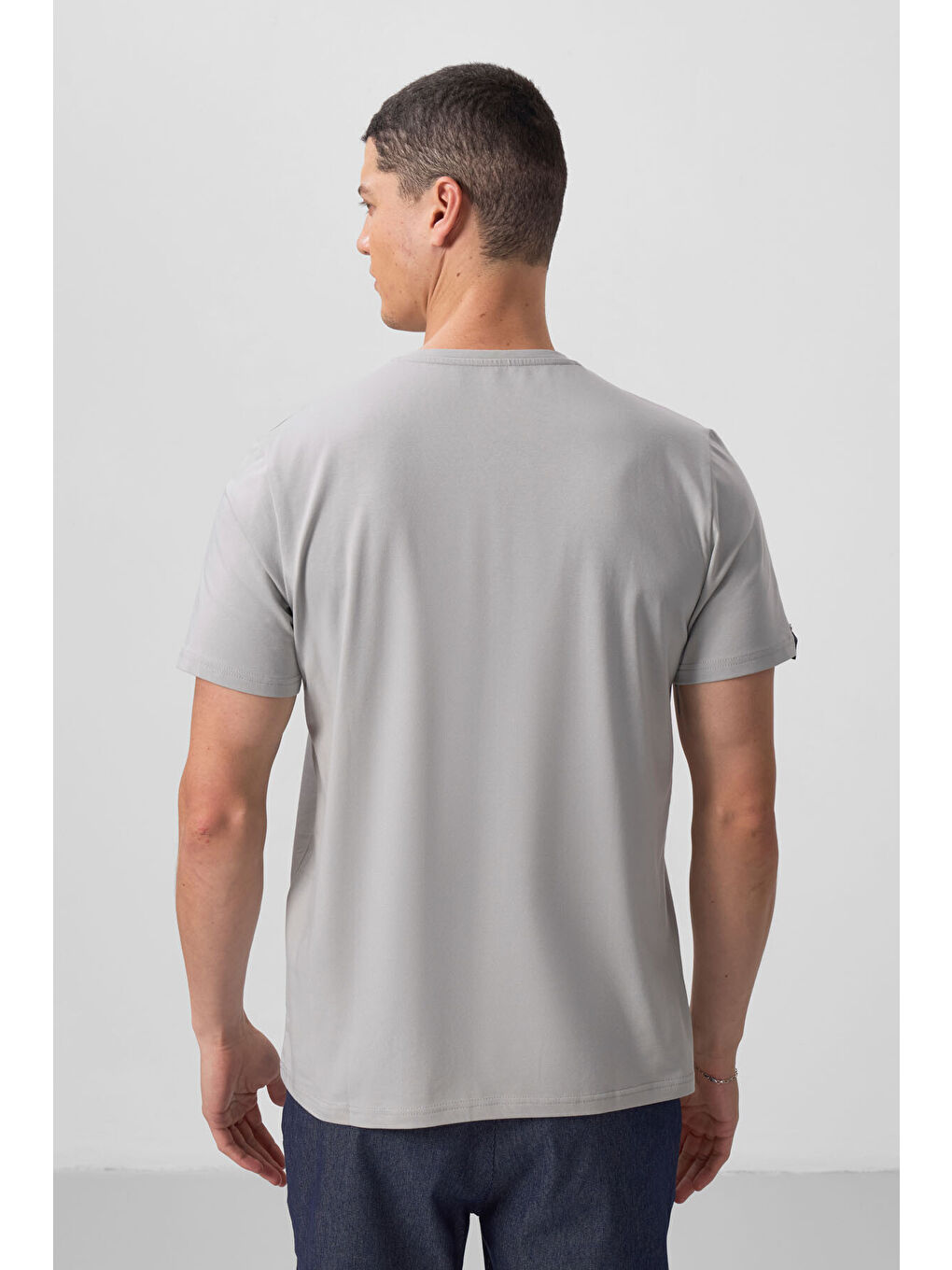 Bej Taş Basic Kısa Kol Standart Kalıp V Yaka Erkek Tişört - 87912-8