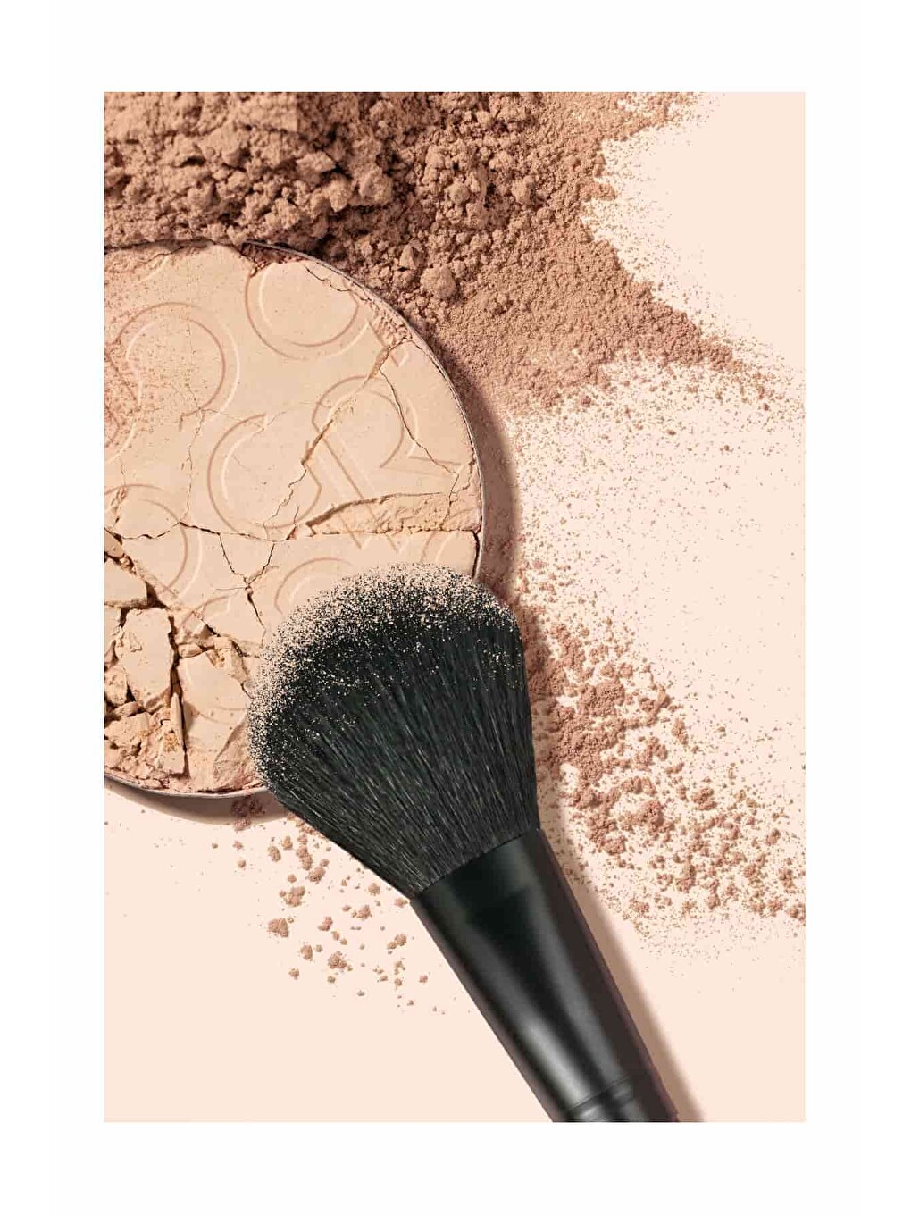 Smooth Finish Face Powder No: 204 - İpeksi Dokulu Sabitleyici Pudra-4