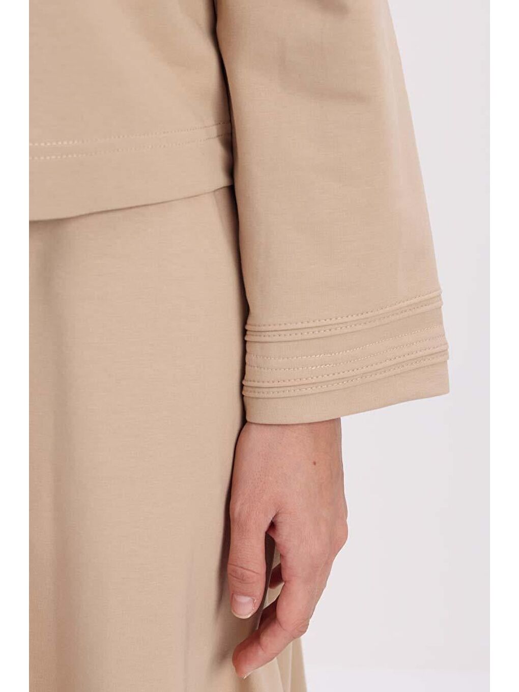 Bej-Hırkalı Etekli Takım-4