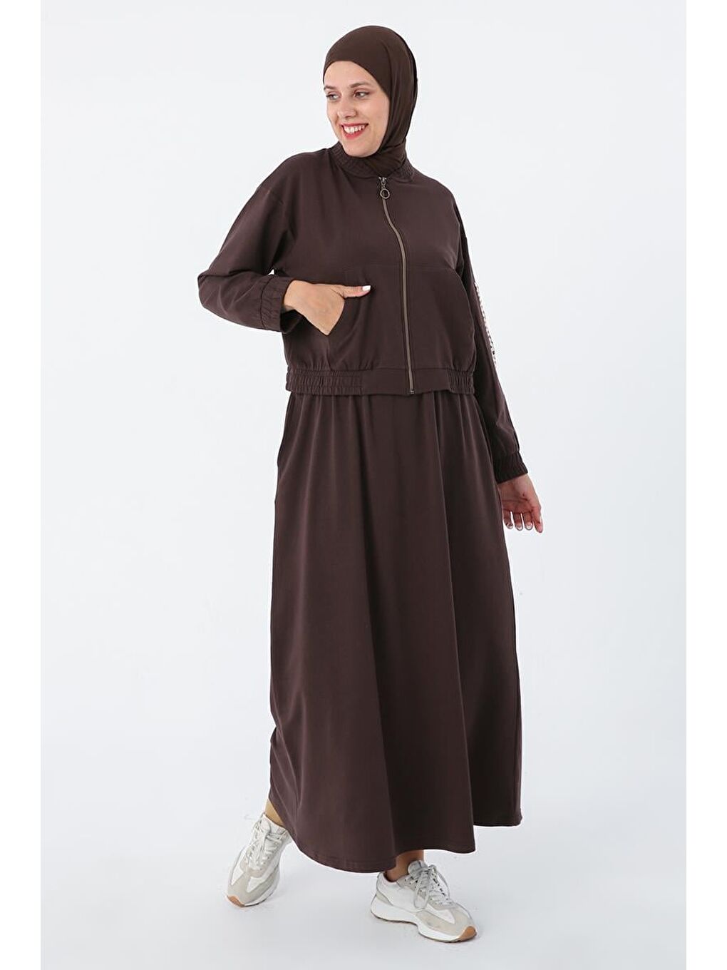 Kahverengi Koyu Kahve-Desenli Kumaş Garnili Etekli Takım-2