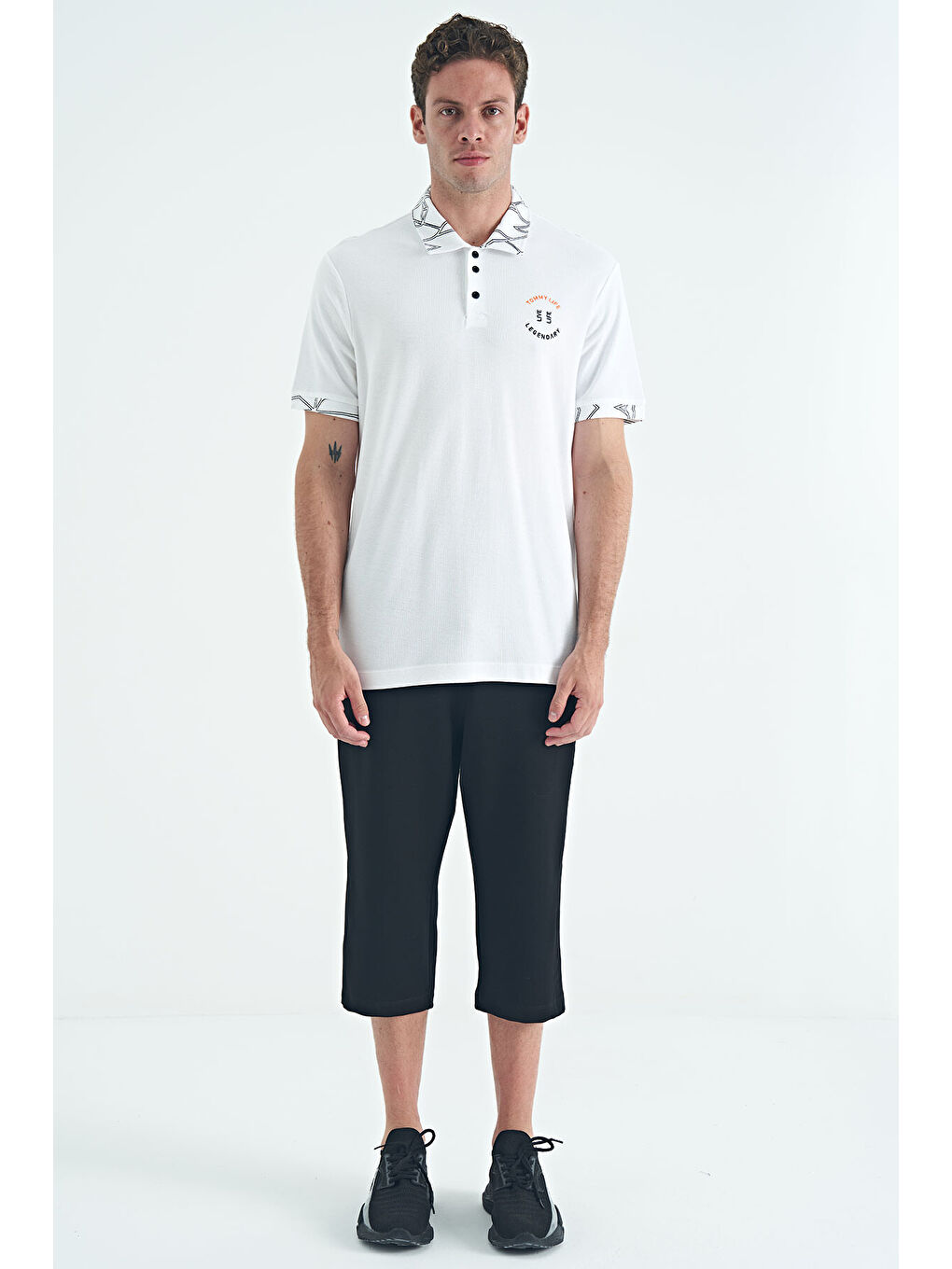 Beyaz Yazı Nakışlı Baskı Detaylı Standart Kalıp Polo Yaka Erkek %100 Pamuk Tişört - 88239-2