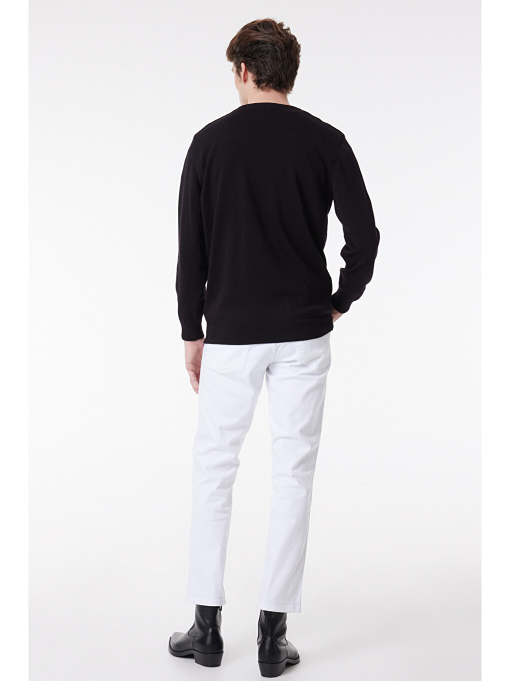 Siyah Regular Fit Sıfır Yaka Triko-6