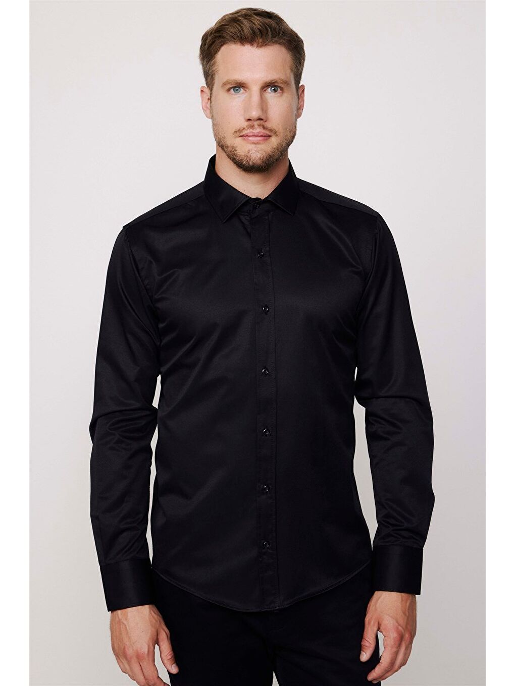 Erkek Modern Slim Fit Düz Saten Pamuklu Siyah Gömlek-1