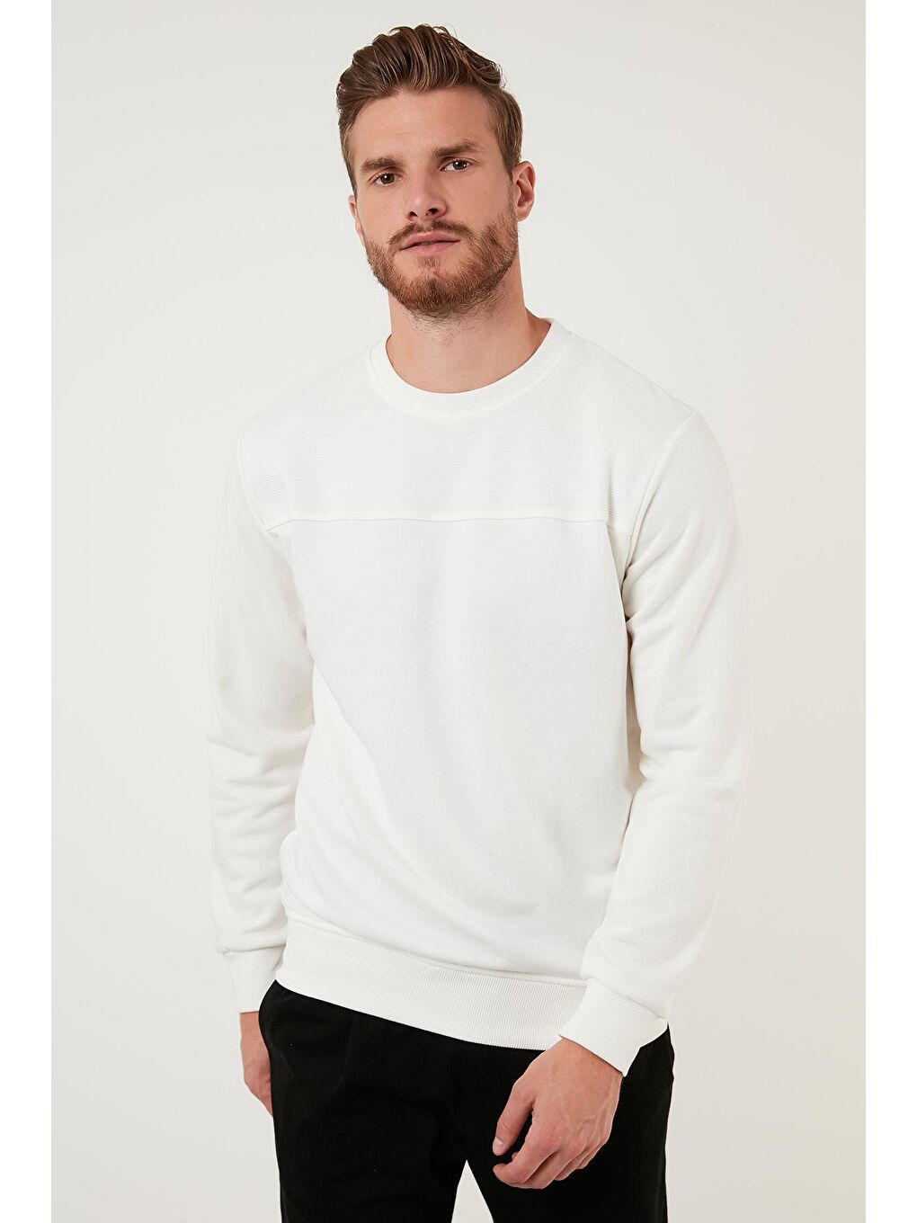 Ekru Pamuklu Bisiklet Yaka Slim Fit Sweat 5905033-1