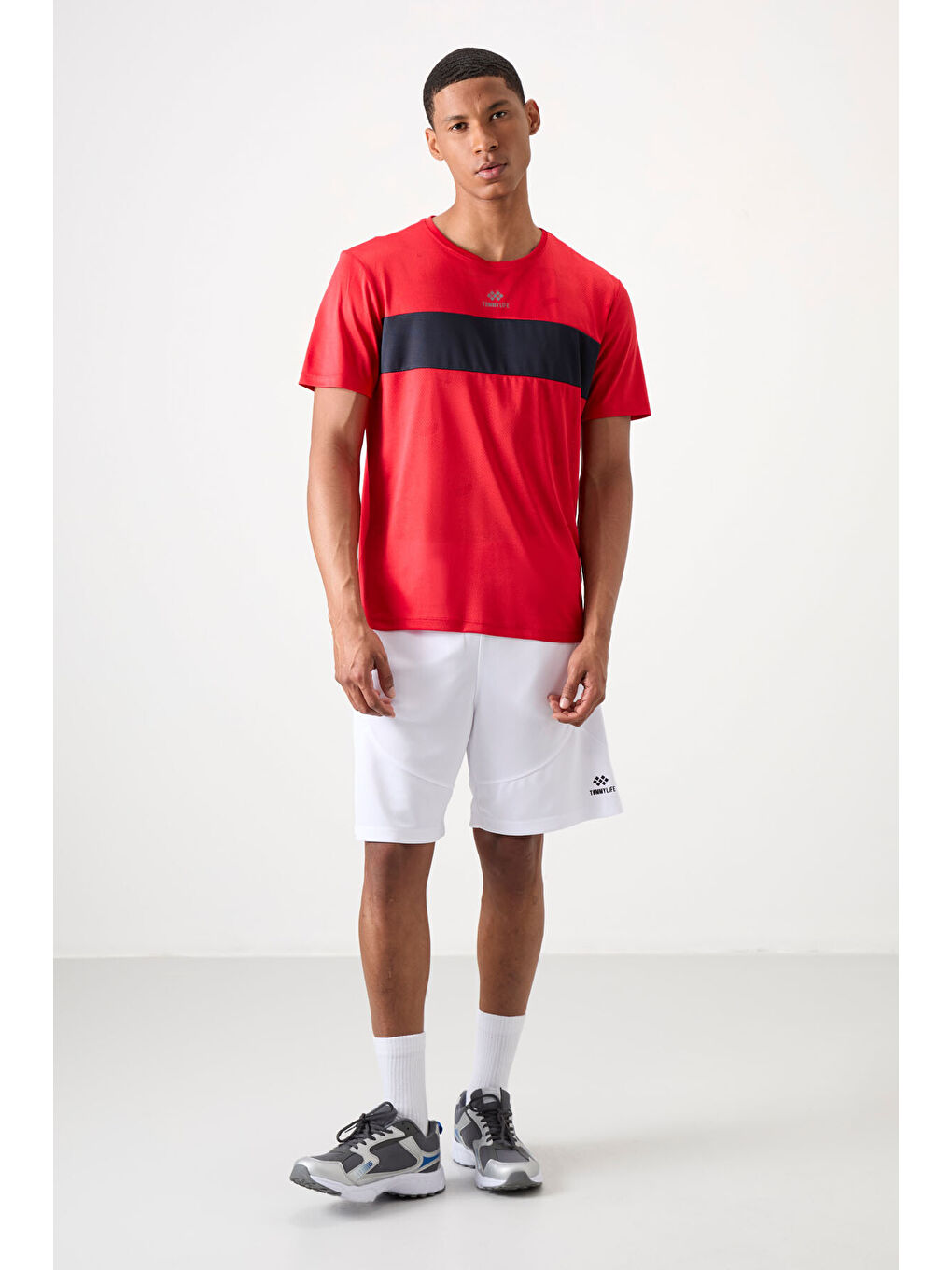 Kırmızı Polyester Nefes Alan Jakarlı İnce Esnek Standart Fit Erkek Performans Tişört - 88398-2