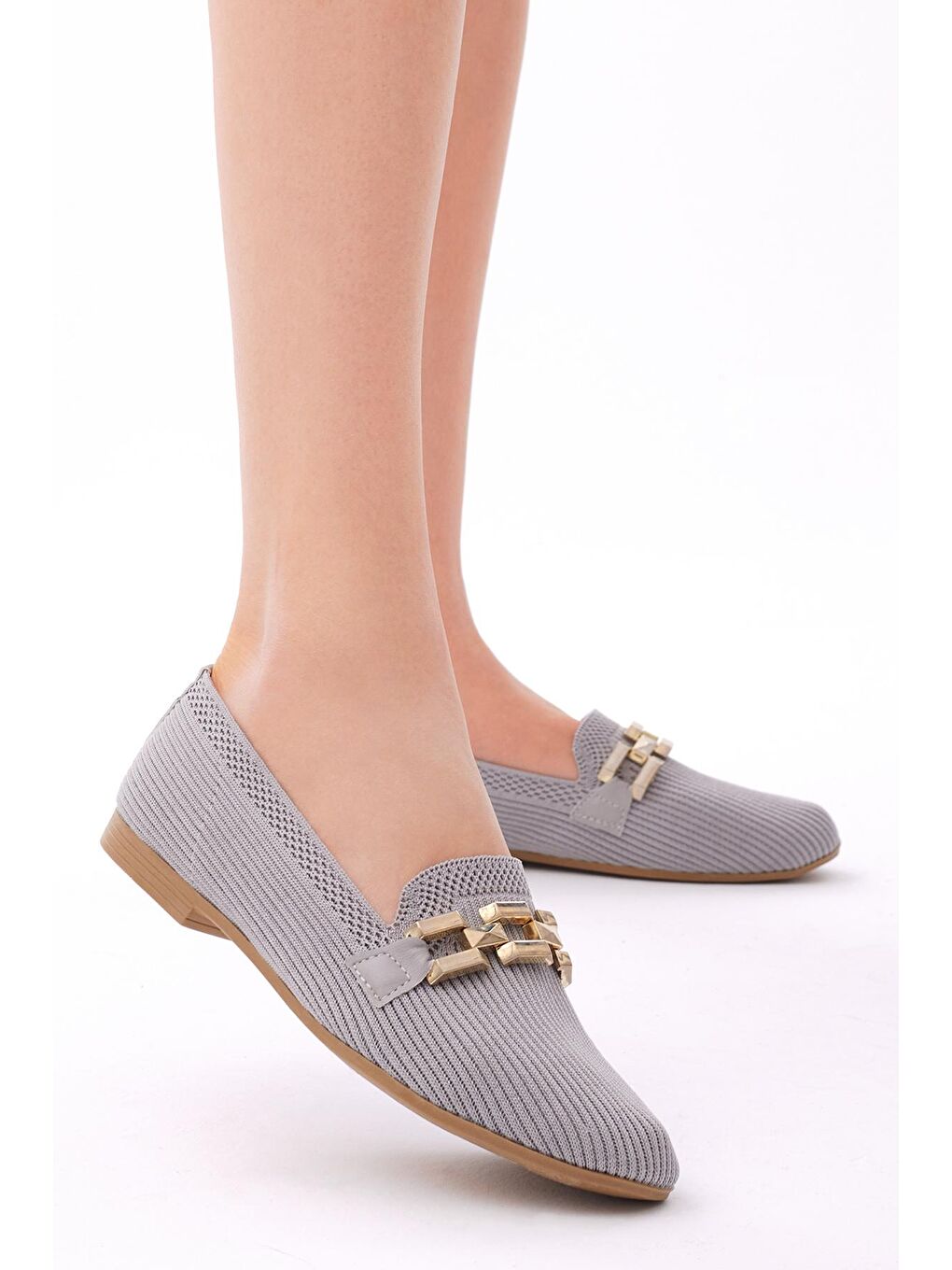 Kadın Gri Rahat Kalıp Tokalı Örgü Babet-1