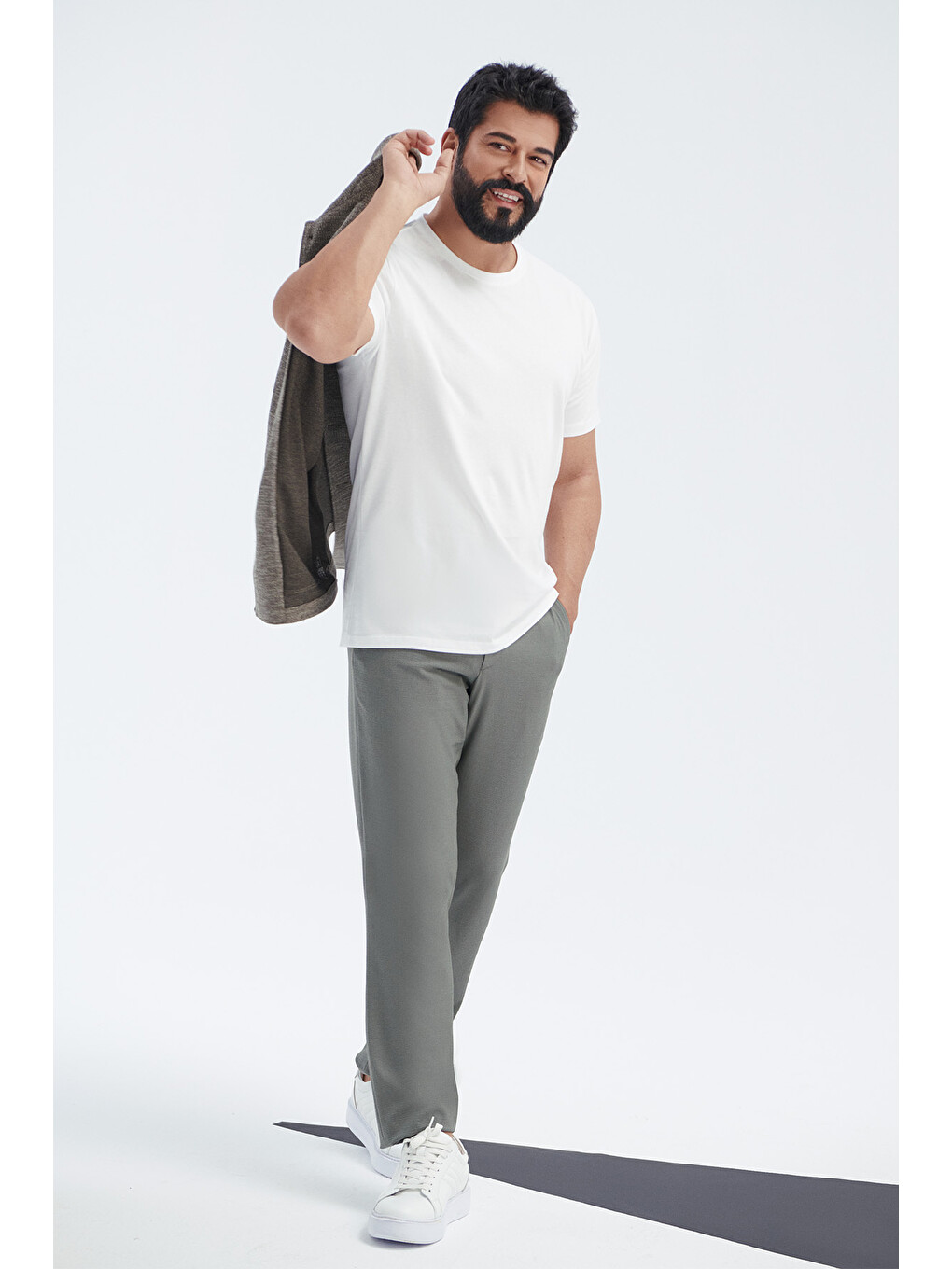 Gri Erkek K.GRI-SIYAH-BEYAZ Slim Fit Bisiklet Yaka 3'lü %100 Pamuk Tişört Paketi-5