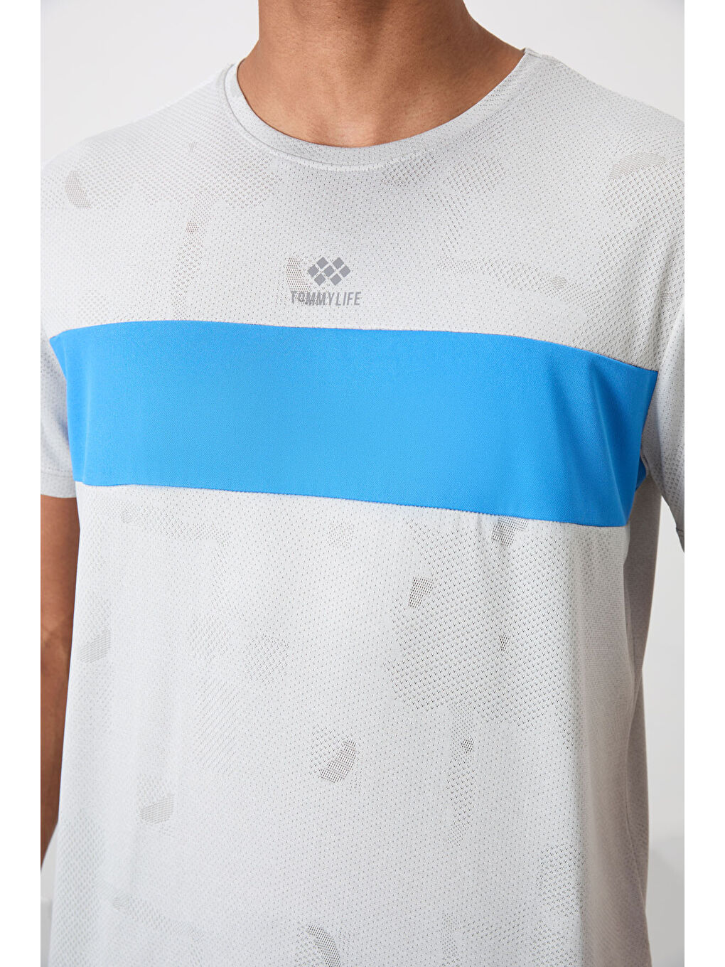 Bej Taş Polyester Nefes Alan Jakarlı İnce Esnek Standart Fit Erkek Performans Tişört - 88398-4