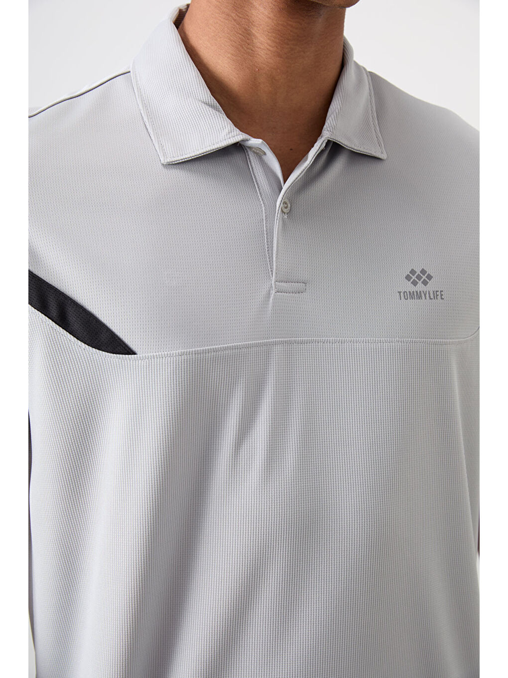 Gri Polyester Nefes Alan Dokulu İnce Esnek Standart Fit Polo Yaka Erkek Performans Tişört - 88402-4