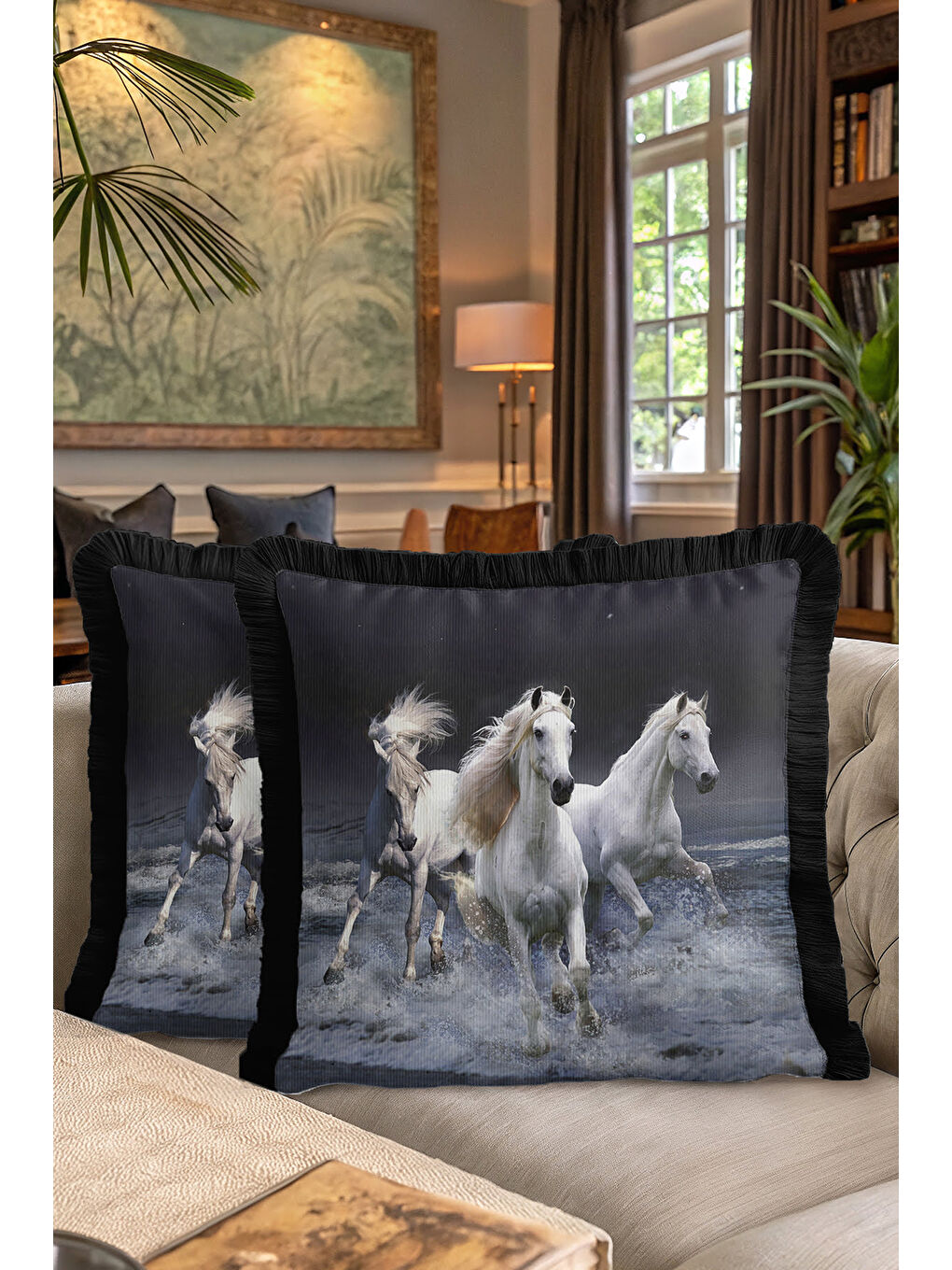 Karışık Vahşi Atlar Saçaklı Yastık Kılıfı - Doğal Özgürlük Temalı Modern Gri Siyah Püsküllü Kırlent Kılıfı-7