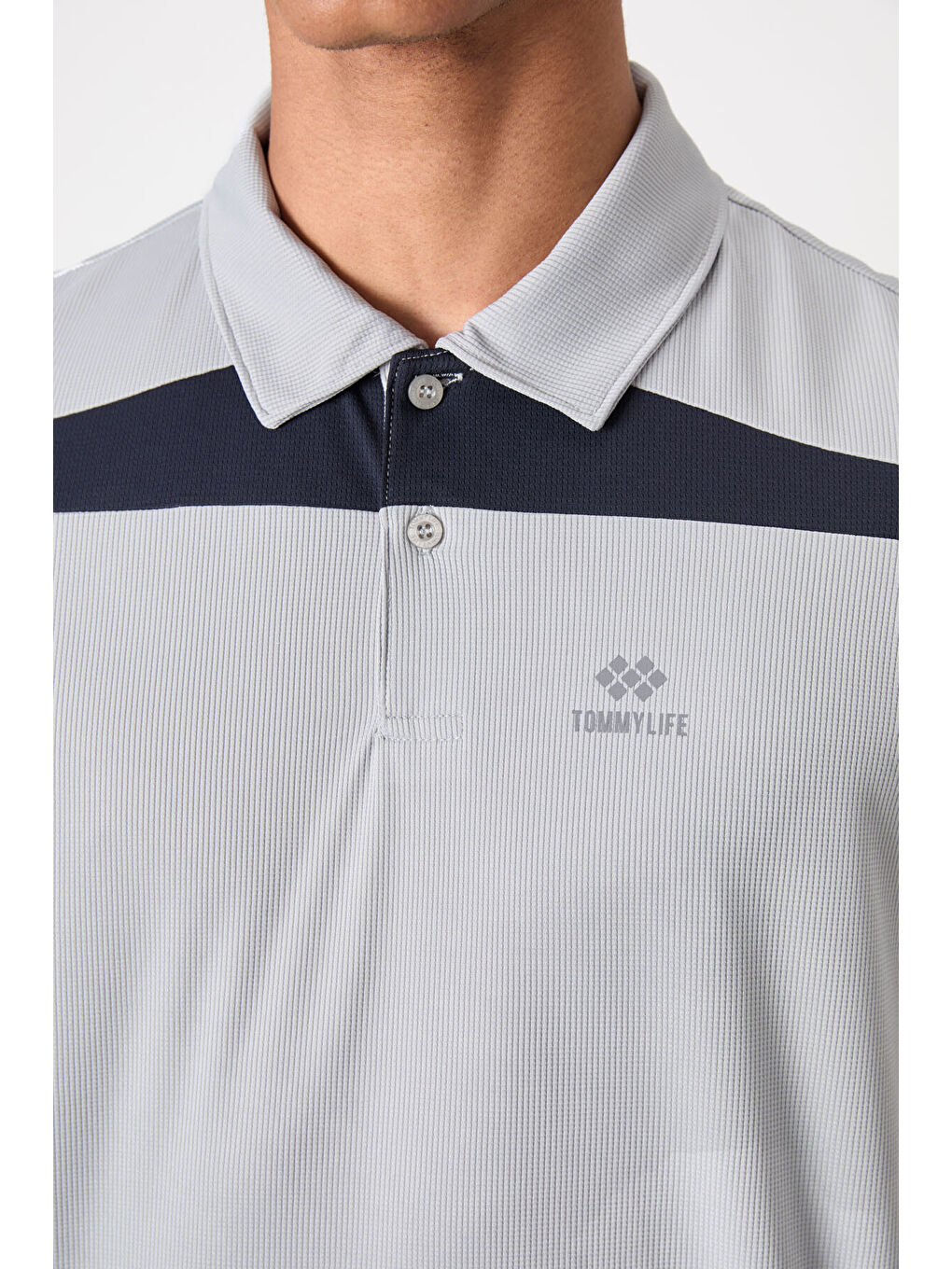 Gri Polyester Nefes Alan Dokulu İnce Esnek Standart Fit Polo Yaka Erkek Performans Tişört - 88392-4