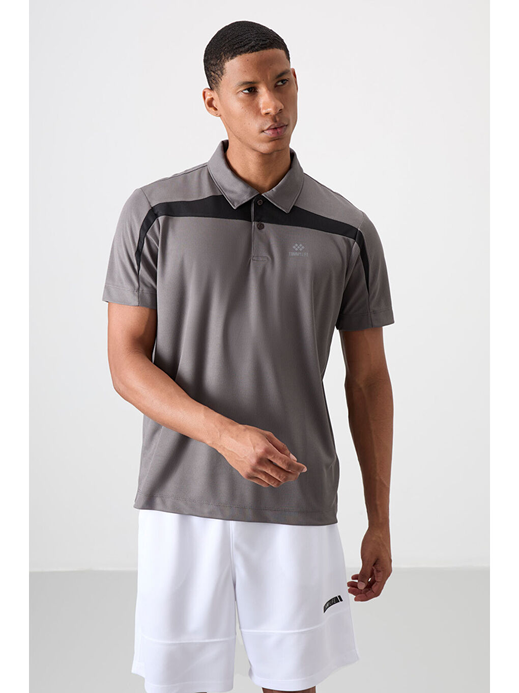 Koyu Gri Polyester Nefes Alan Dokulu İnce Esnek Standart Fit Polo Yaka Erkek Performans Tişört - 8-6
