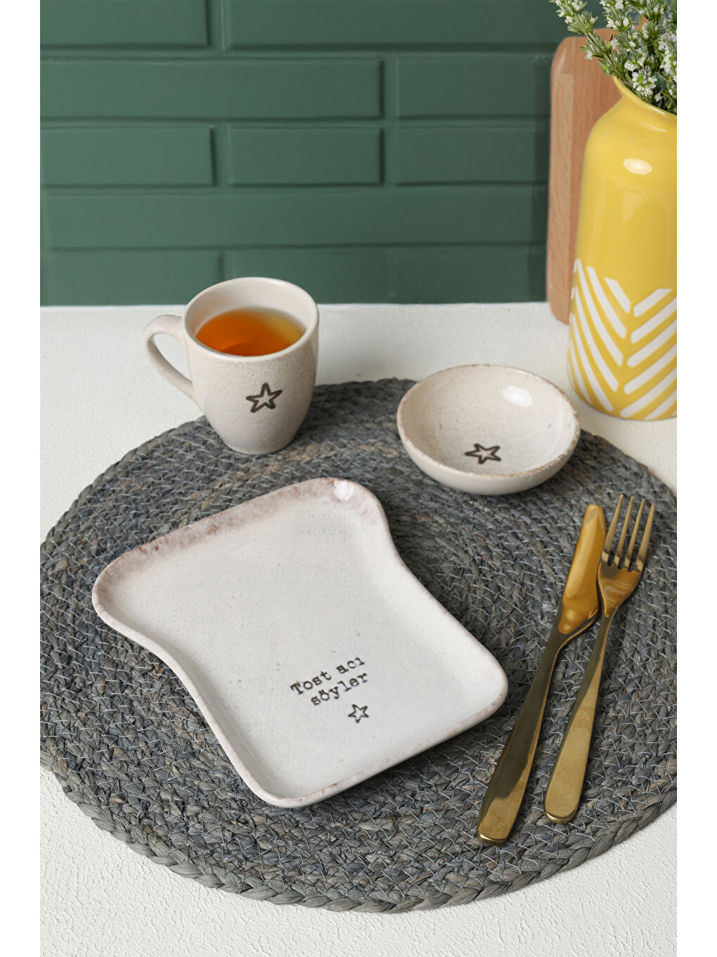 Kahverengi Tost Kahvaltı Takımı 3 Parça-1