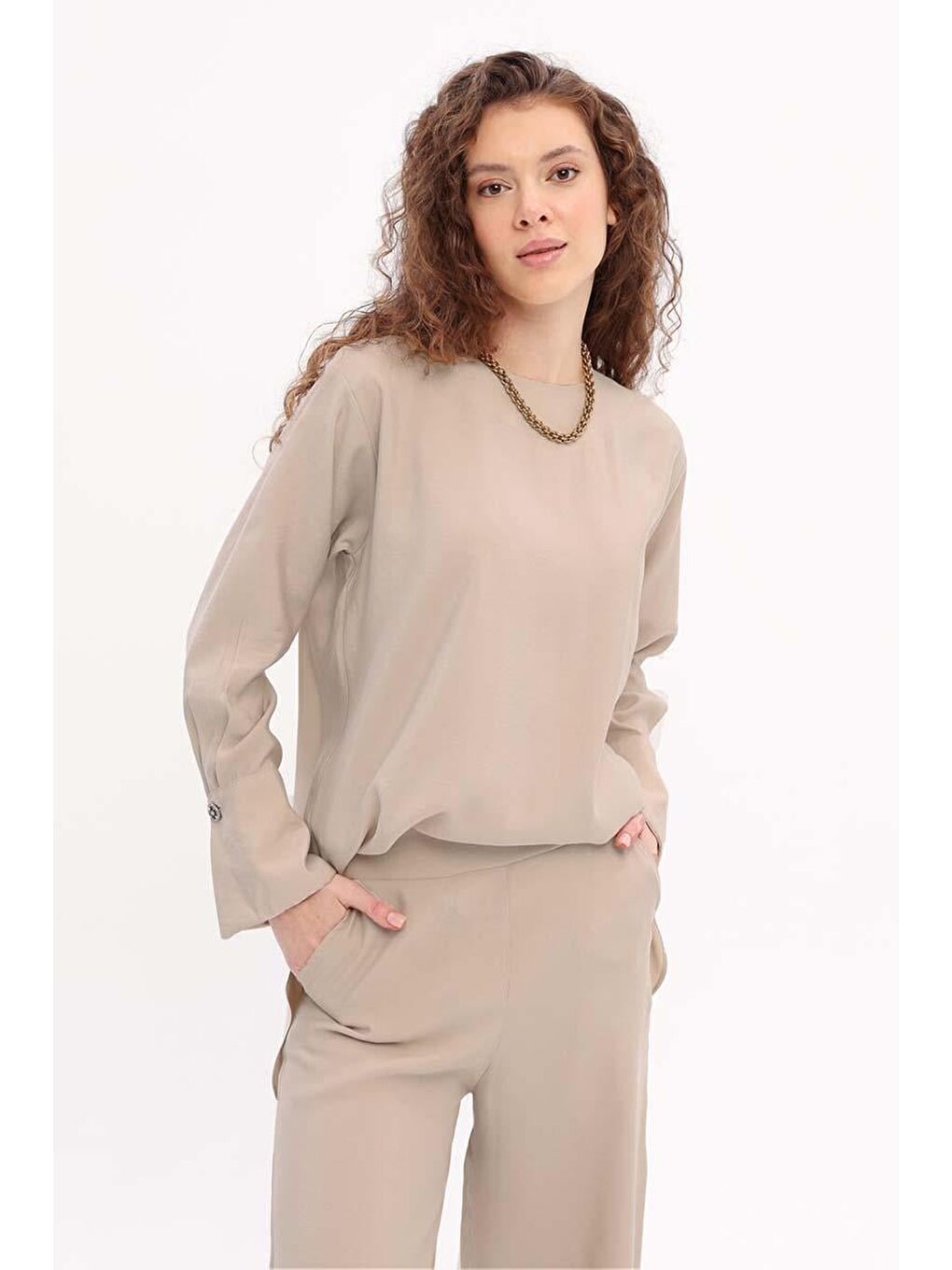 Ekru-Yırtmaçlı Pantolonlu Takım-5