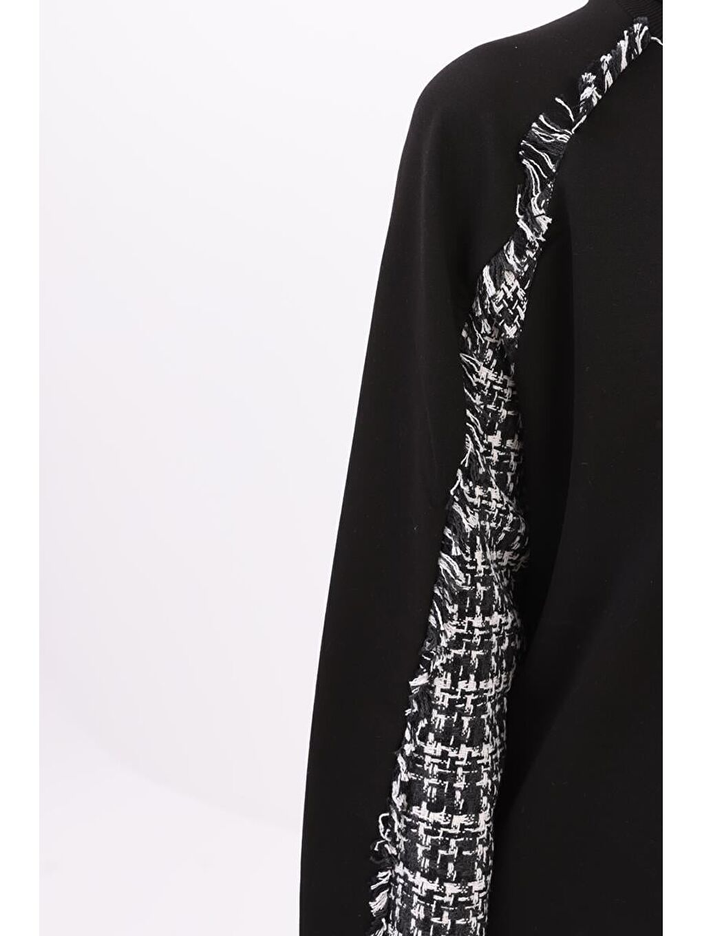 Siyah-Tüvit Garni Detaylı Pantolon Takımı-4