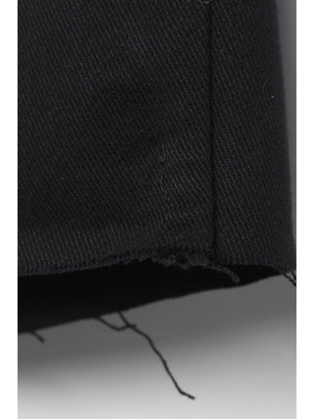 Siyah Pamuklu Paçası Püsküllü Nervürlü Bol Paça Pantolon-4