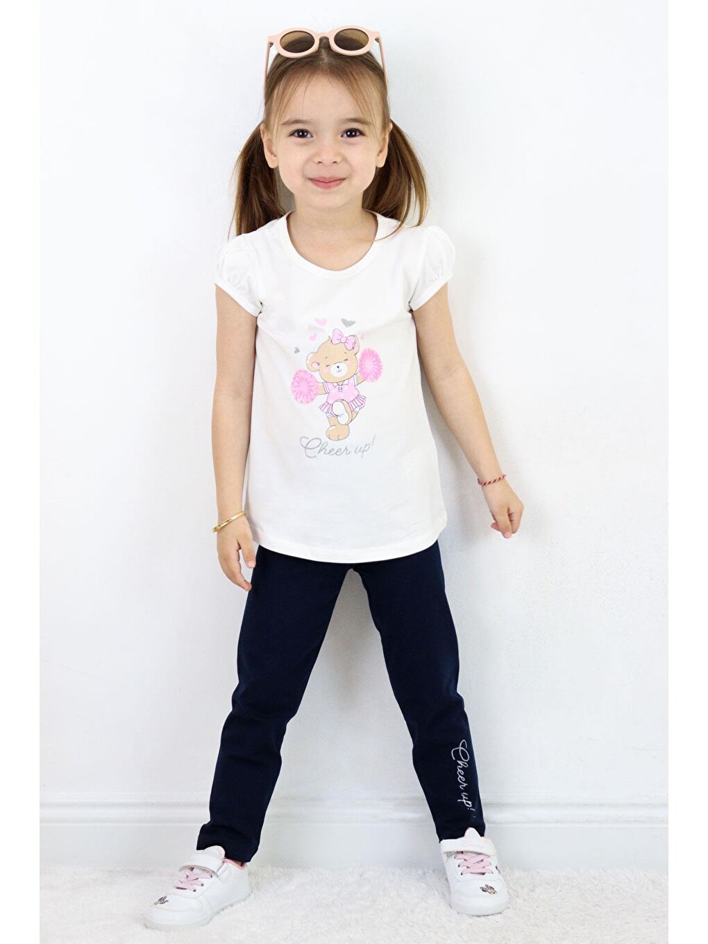 Kız Çocuk Taytlı Takım Dansçı Neşeli Ayıcık Baskılı Ekru (1.5-4 Yaş)