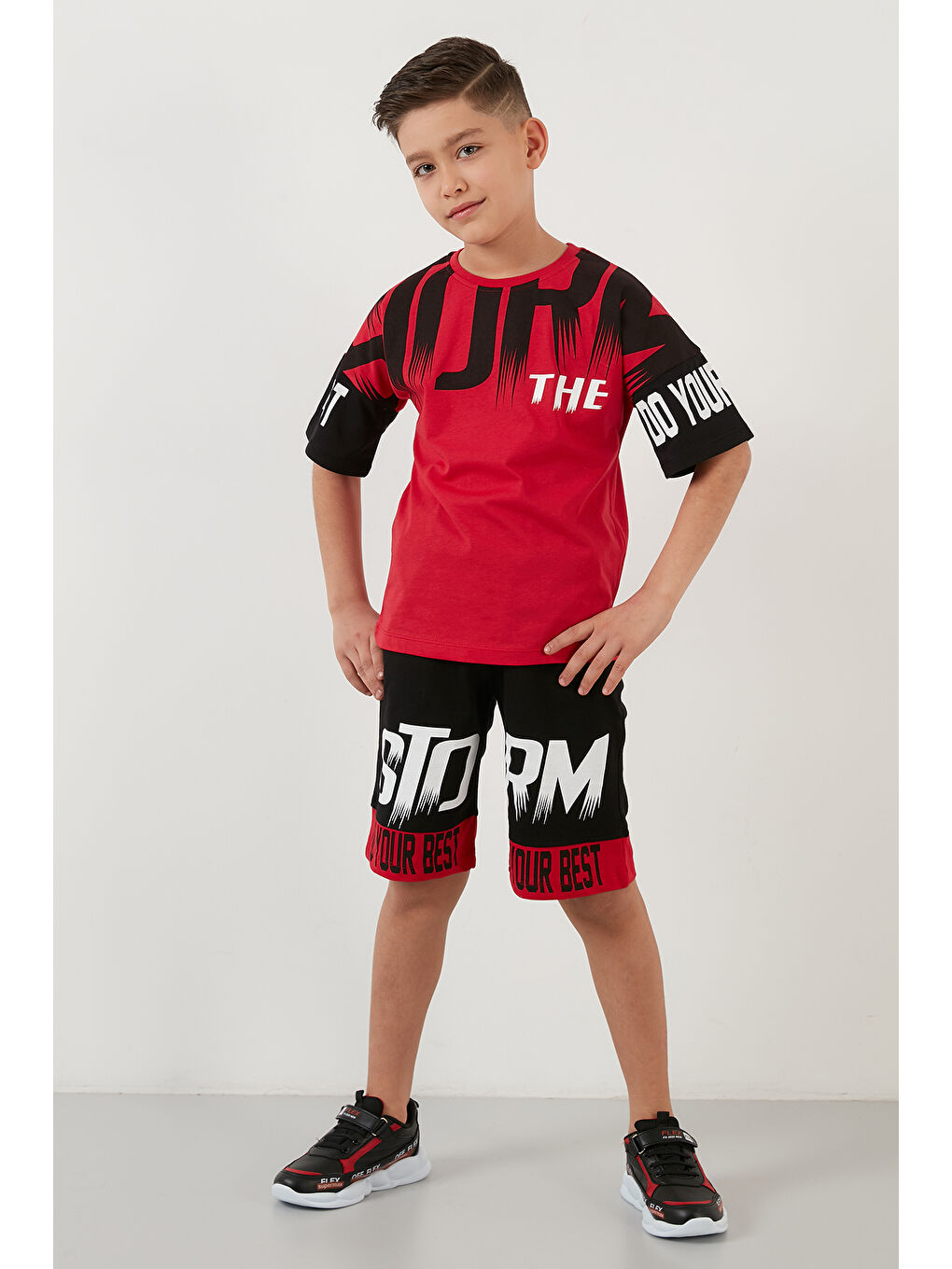 Kırmızı Baskılı Elastik Bel Bantlı % 100 Pamuk 2'li Alt-Üst Erkek Çocuk Takım 6189701-5