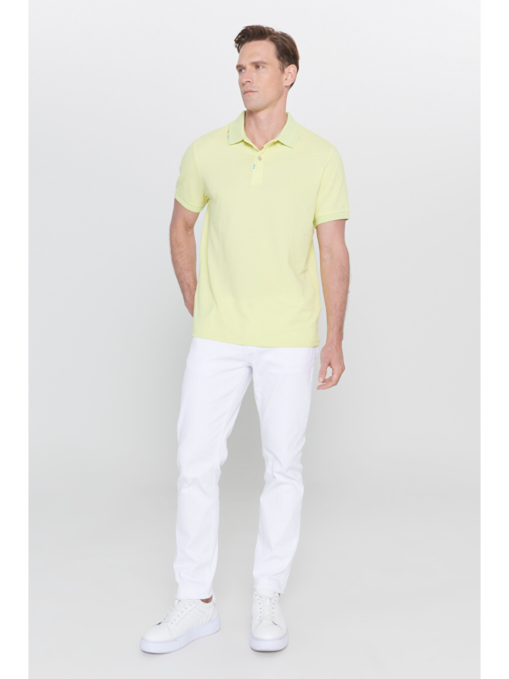 Erkek Fıstık Yeşil Slim Fit Dar Kesim Polo Yaka Baskılı Pamuklu Tişört-1